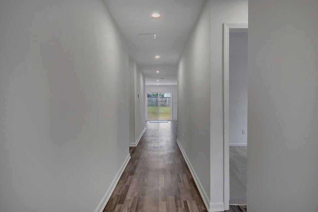 CROSS CREEK - Residential