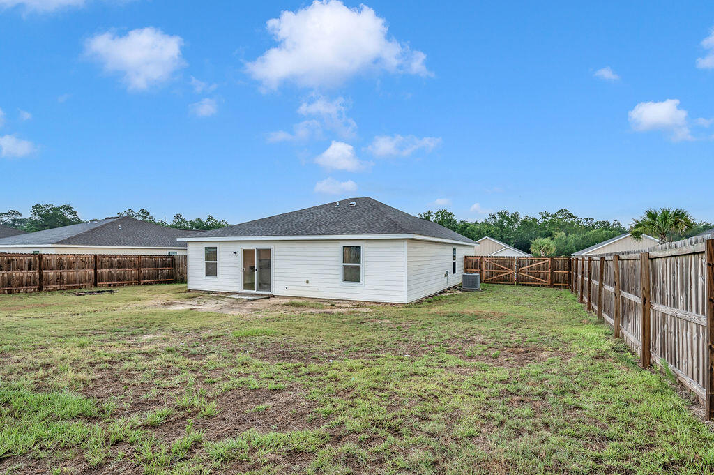 CROSS CREEK - Residential