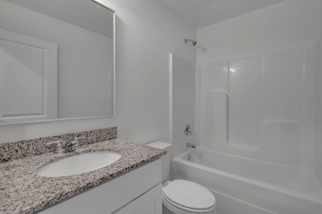 CROSS CREEK - Residential