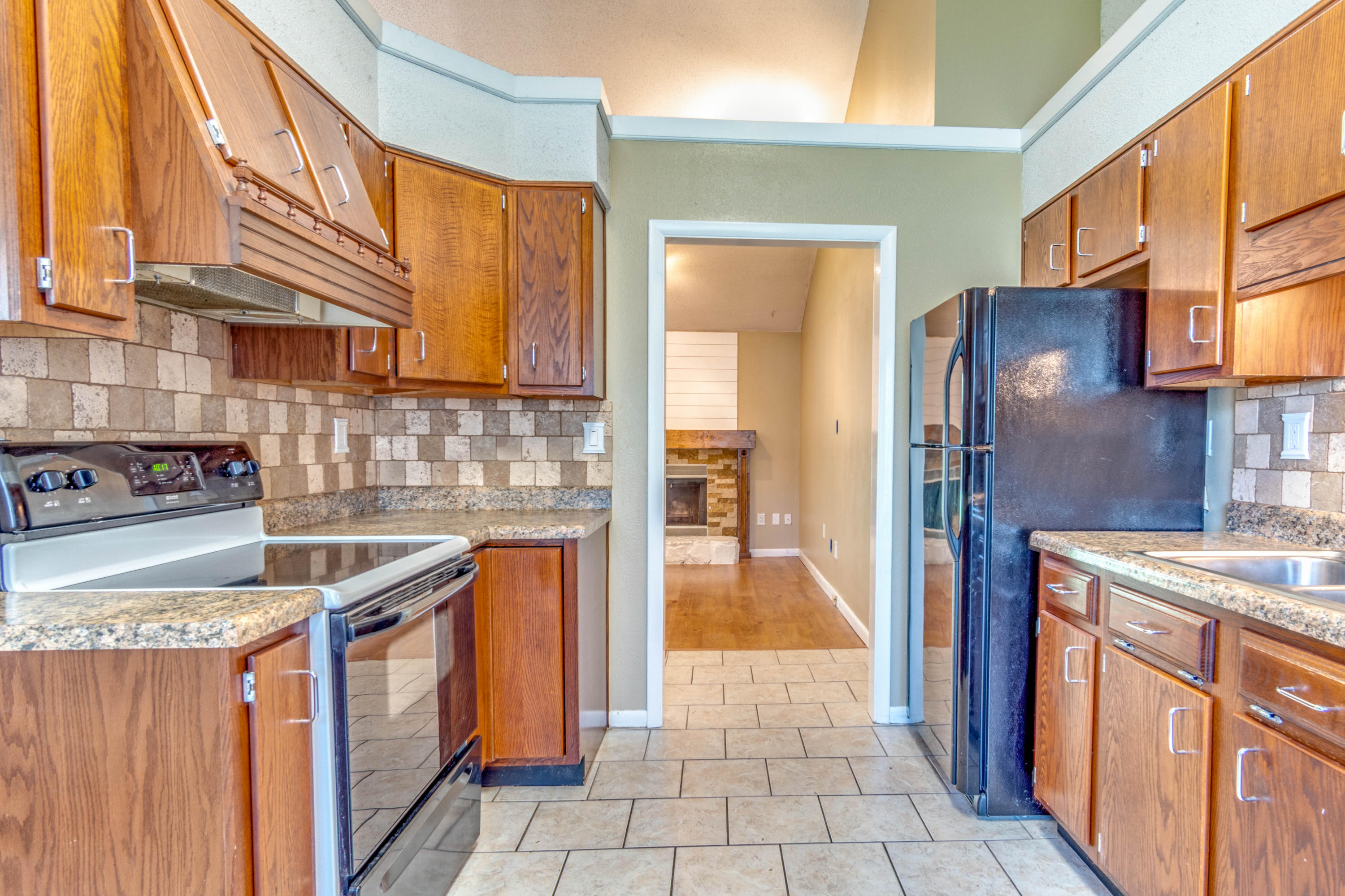 PINE MEADOWS 2ND ADDN - Residential