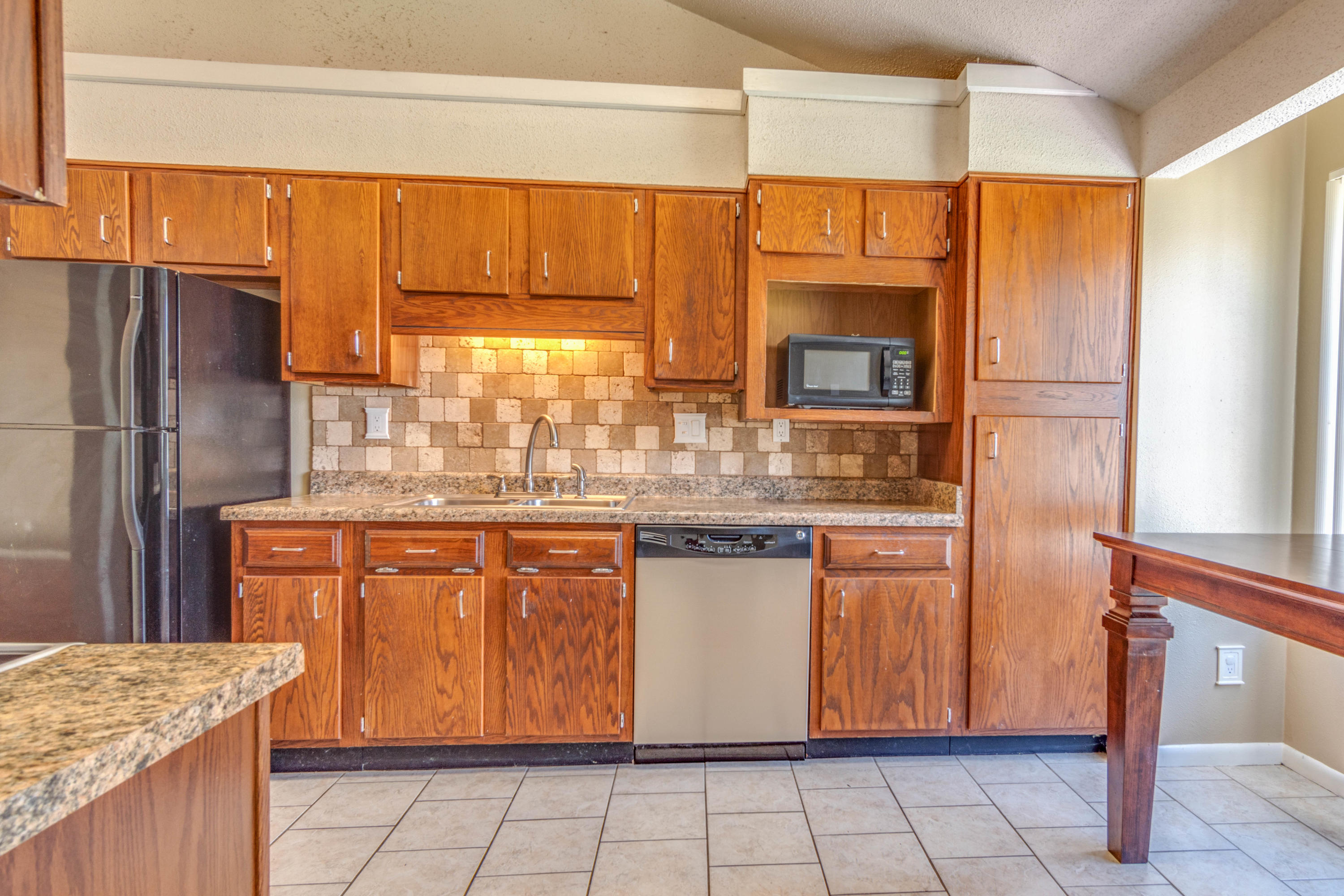 PINE MEADOWS 2ND ADDN - Residential