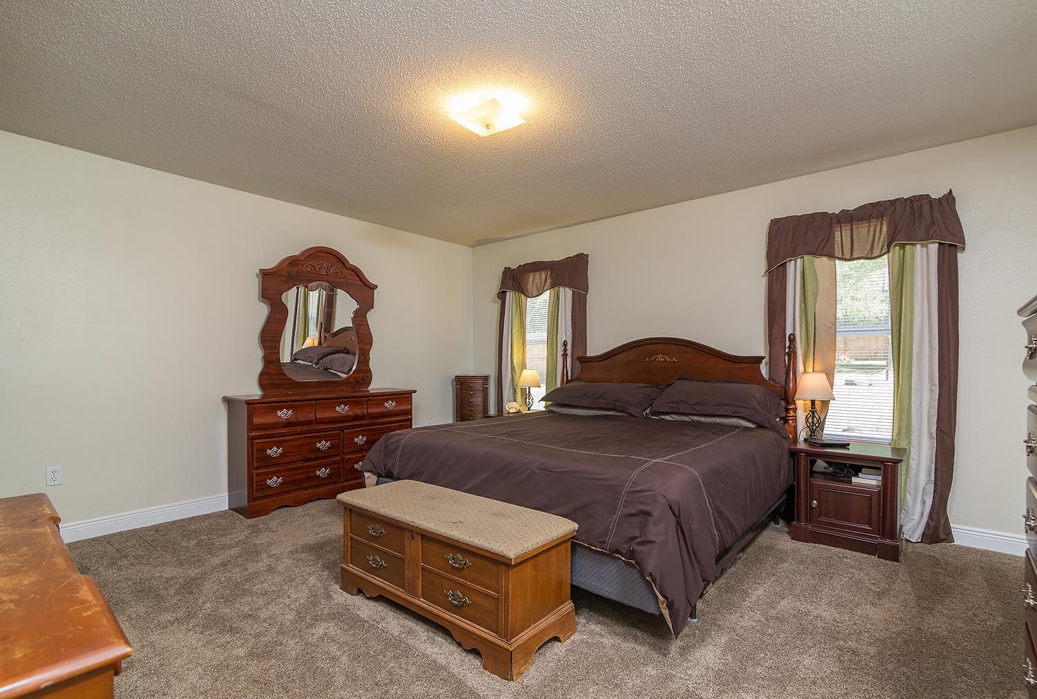 SILVER SPRINGS ESTATES - Residential