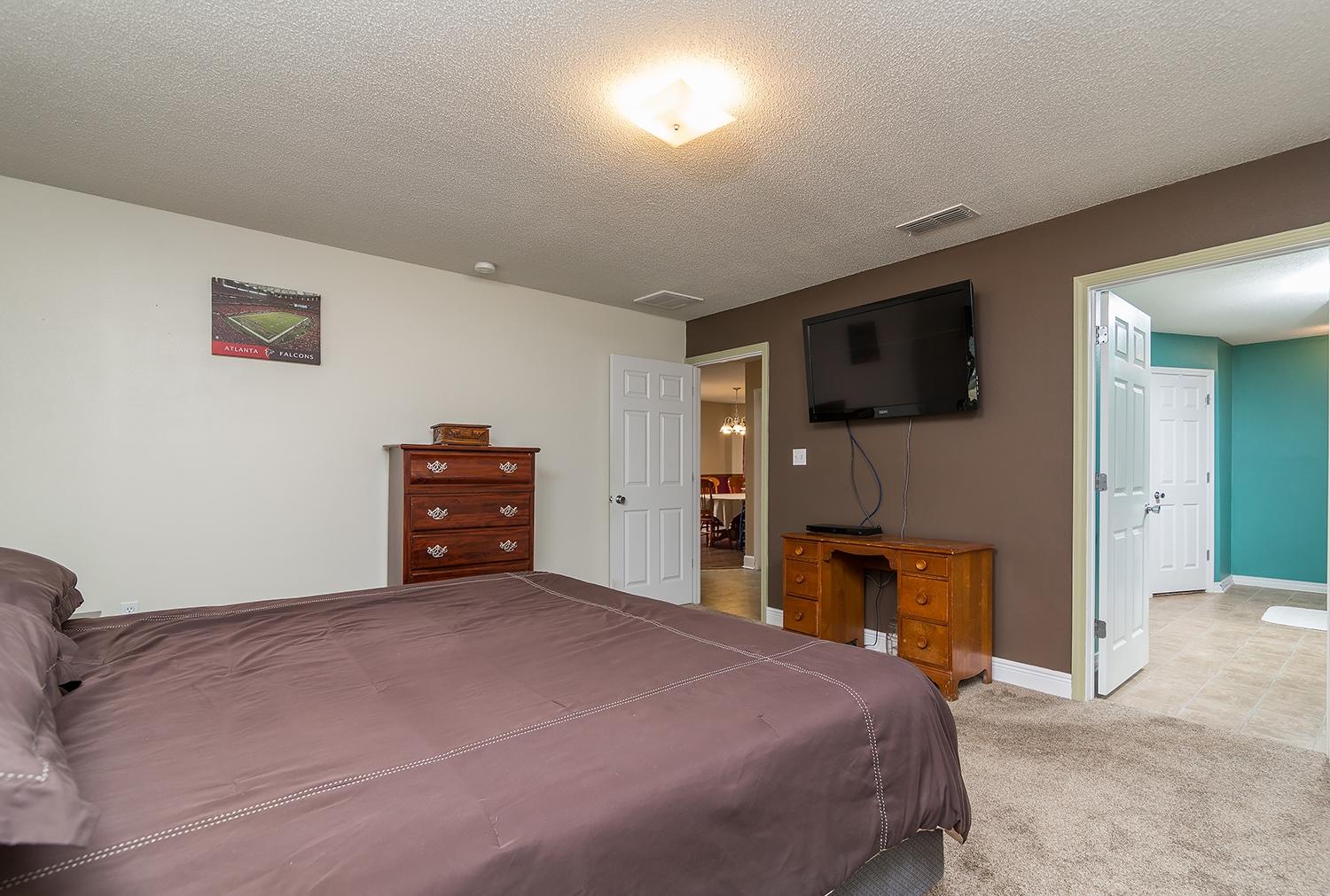 SILVER SPRINGS ESTATES - Residential