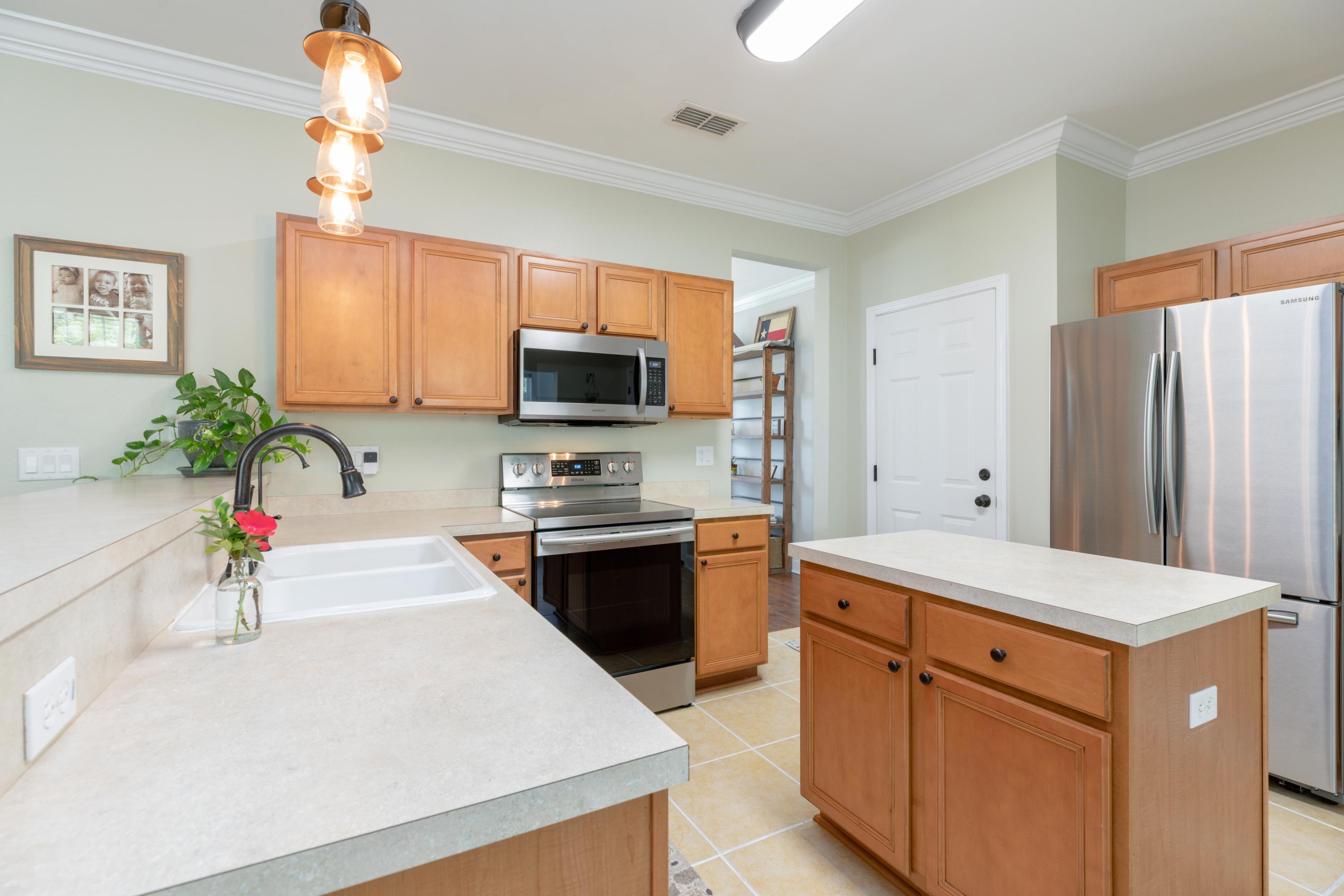 SANDY RIDGE ESTATES - Residential