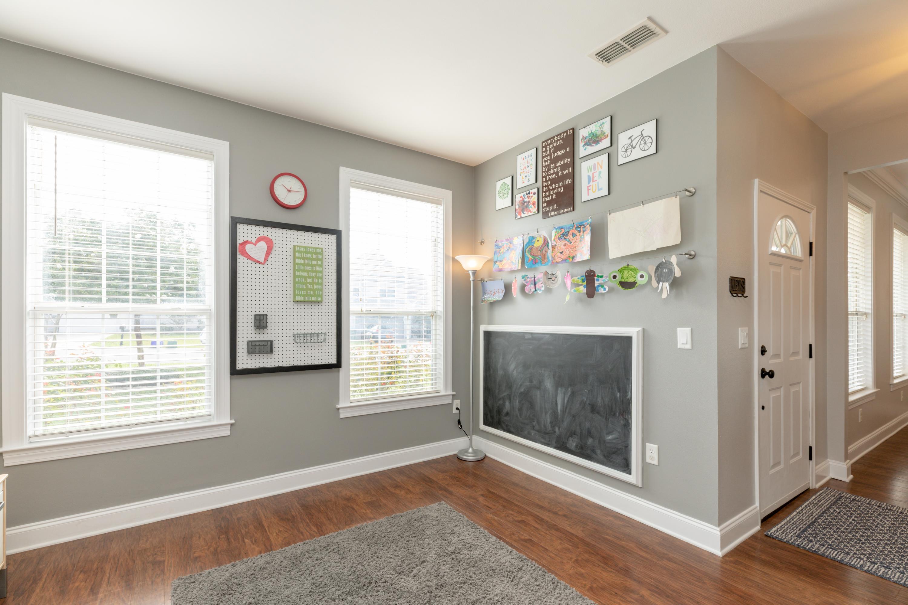 SANDY RIDGE ESTATES - Residential