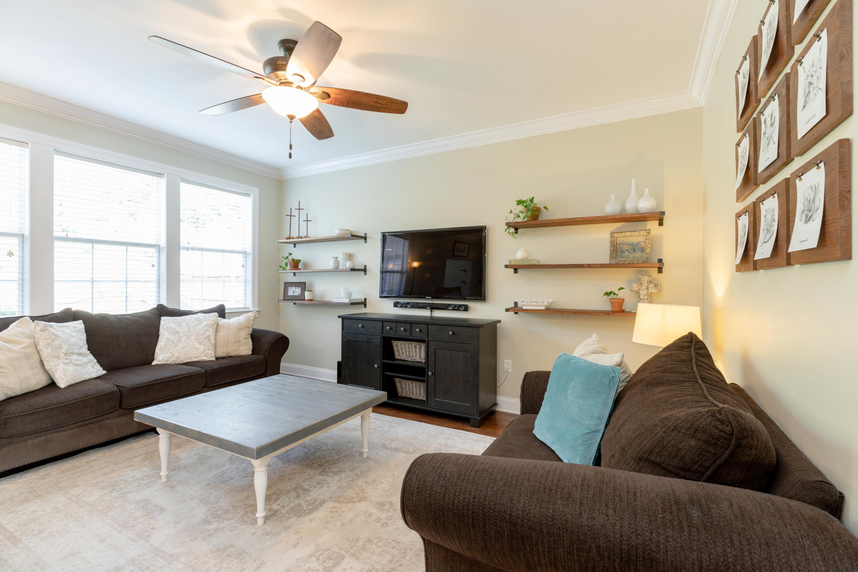 SANDY RIDGE ESTATES - Residential