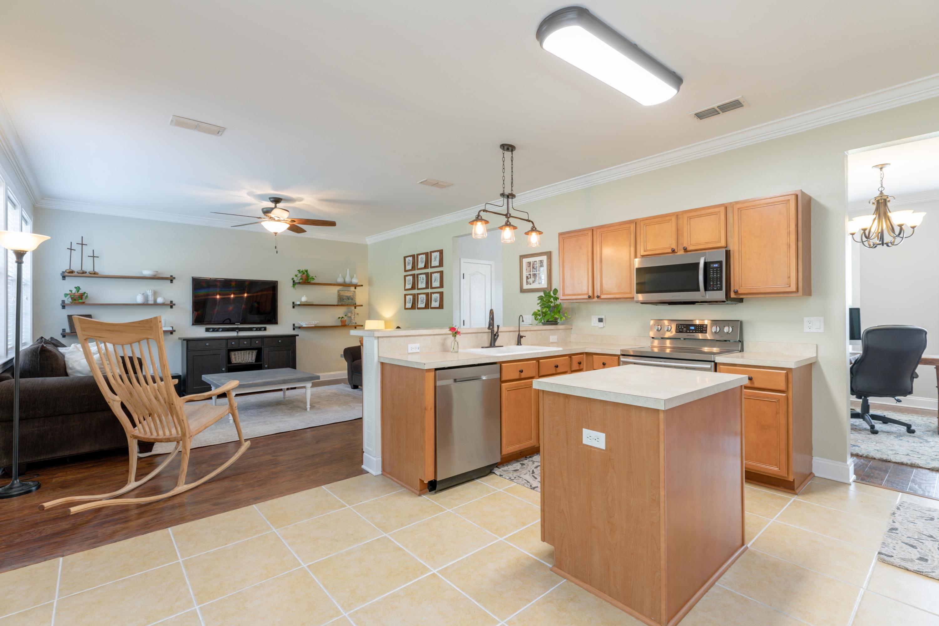 SANDY RIDGE ESTATES - Residential