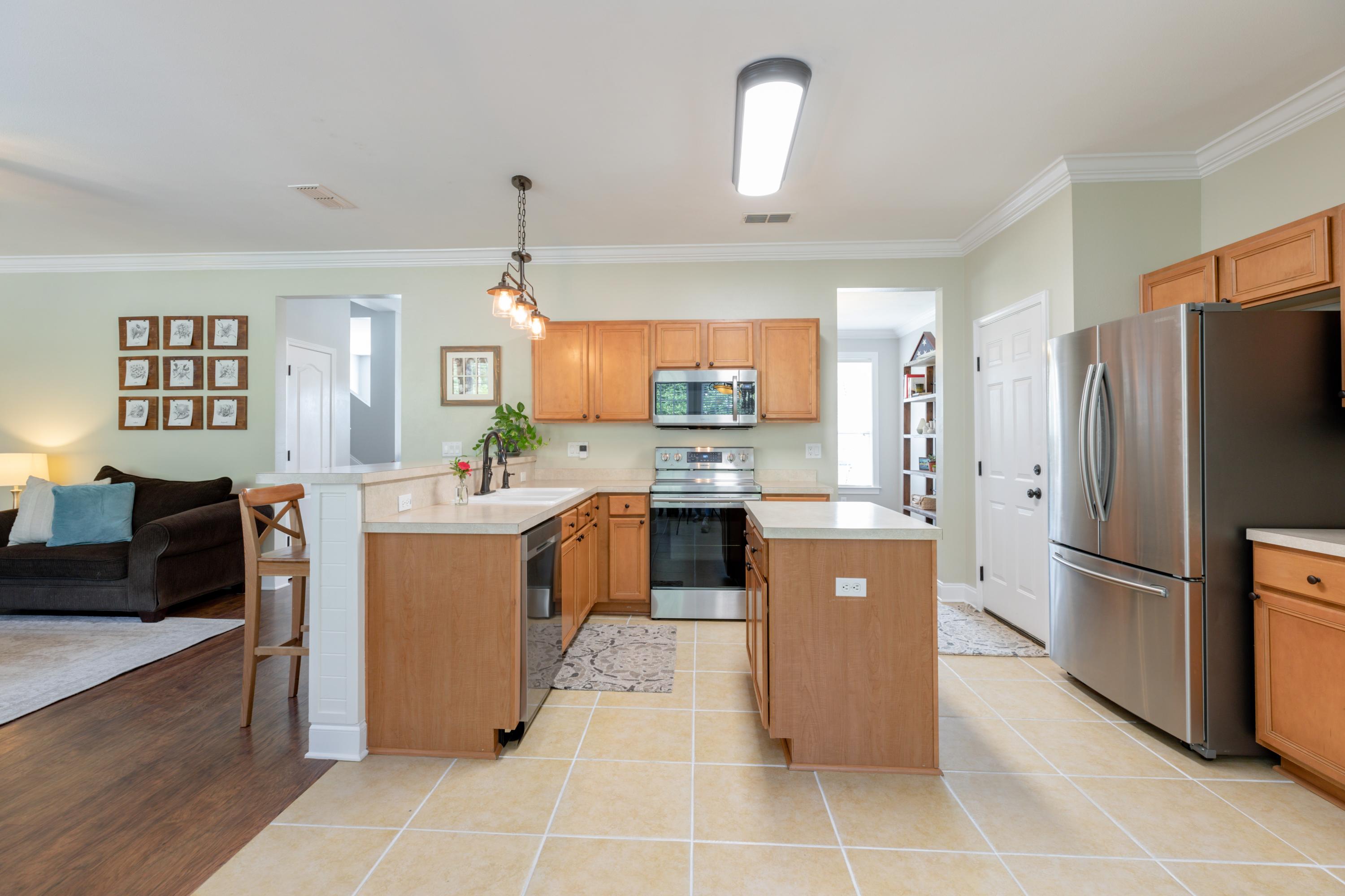 SANDY RIDGE ESTATES - Residential