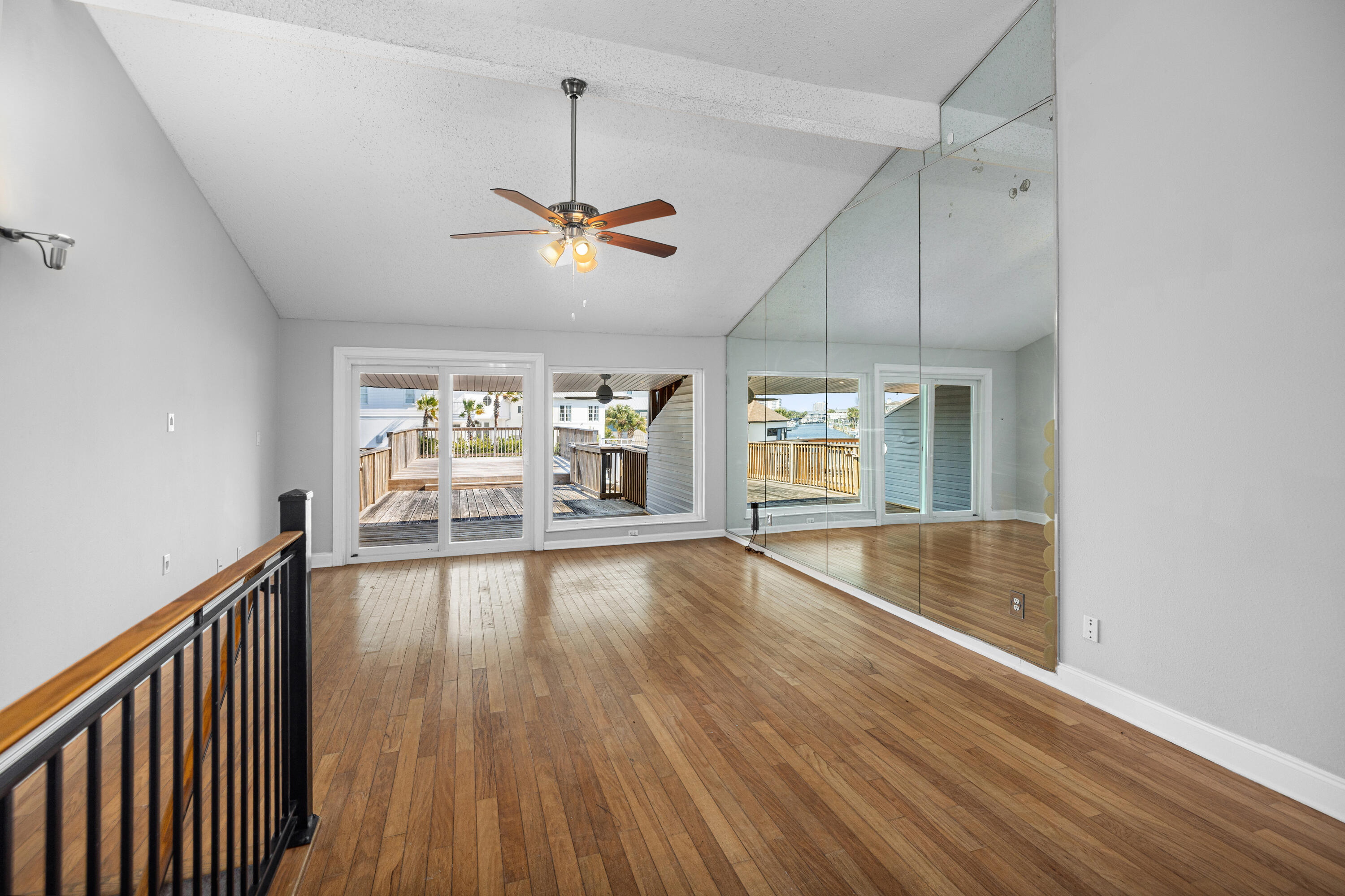 SAND DOLLAR CONDO - Residential