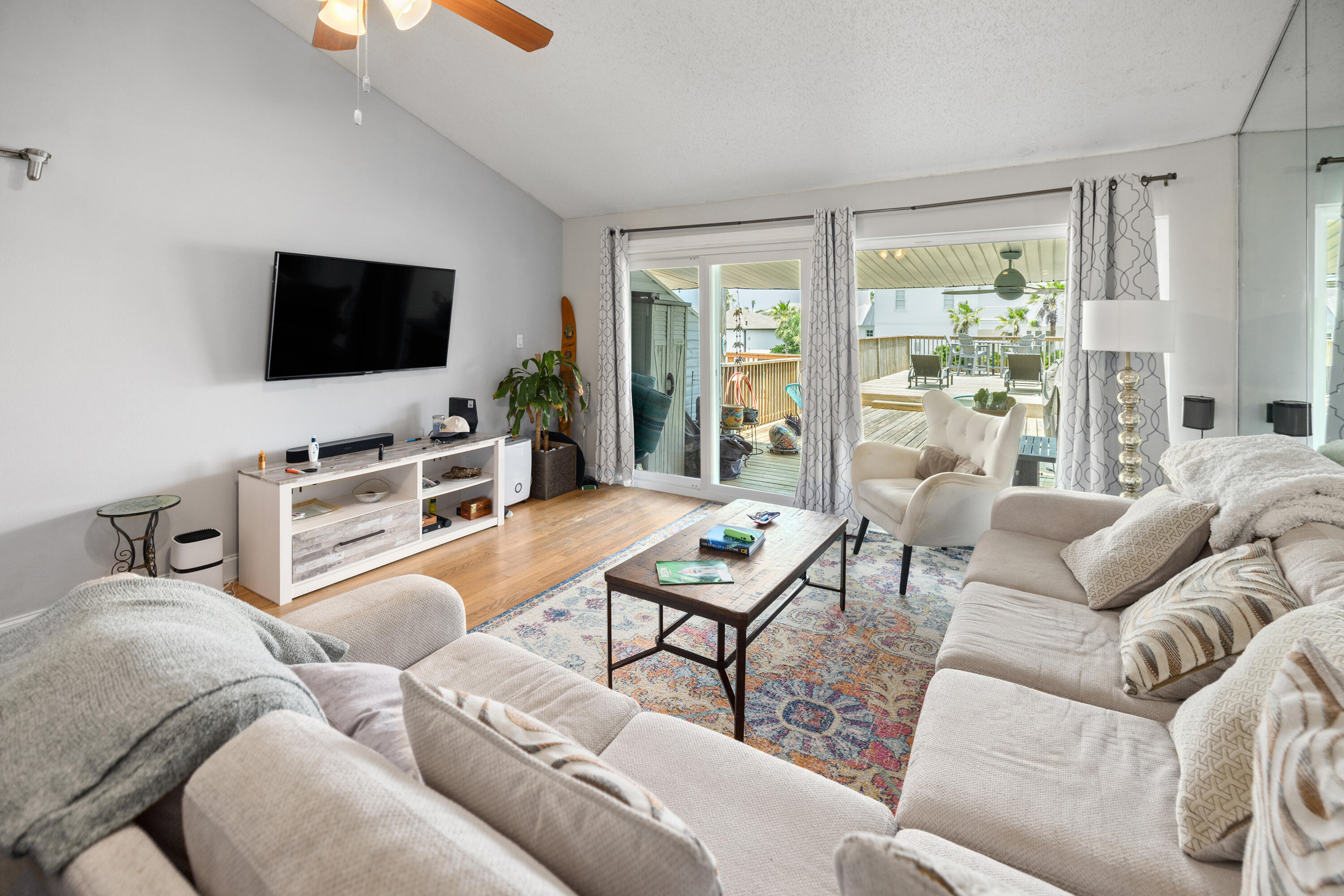 SAND DOLLAR CONDO - Residential
