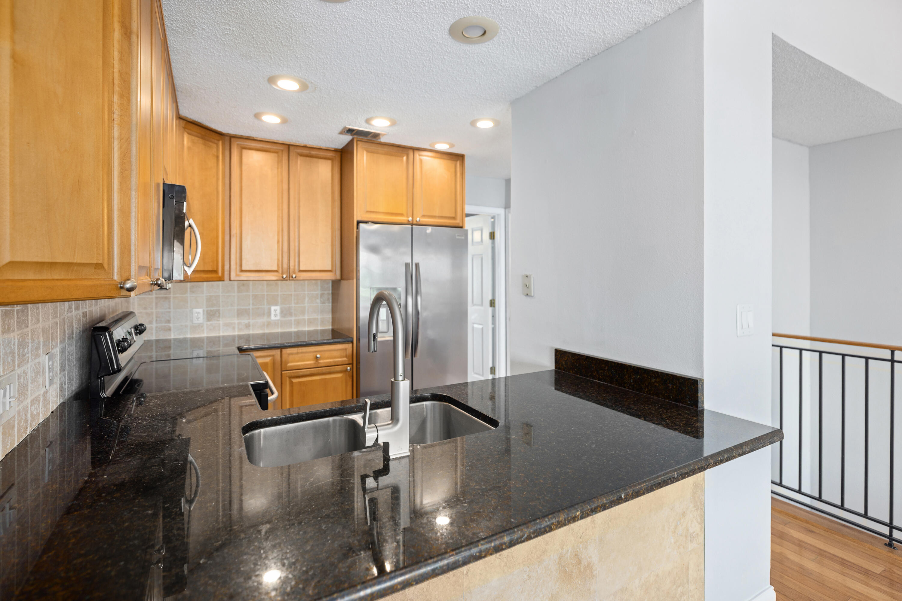 SAND DOLLAR CONDO - Residential