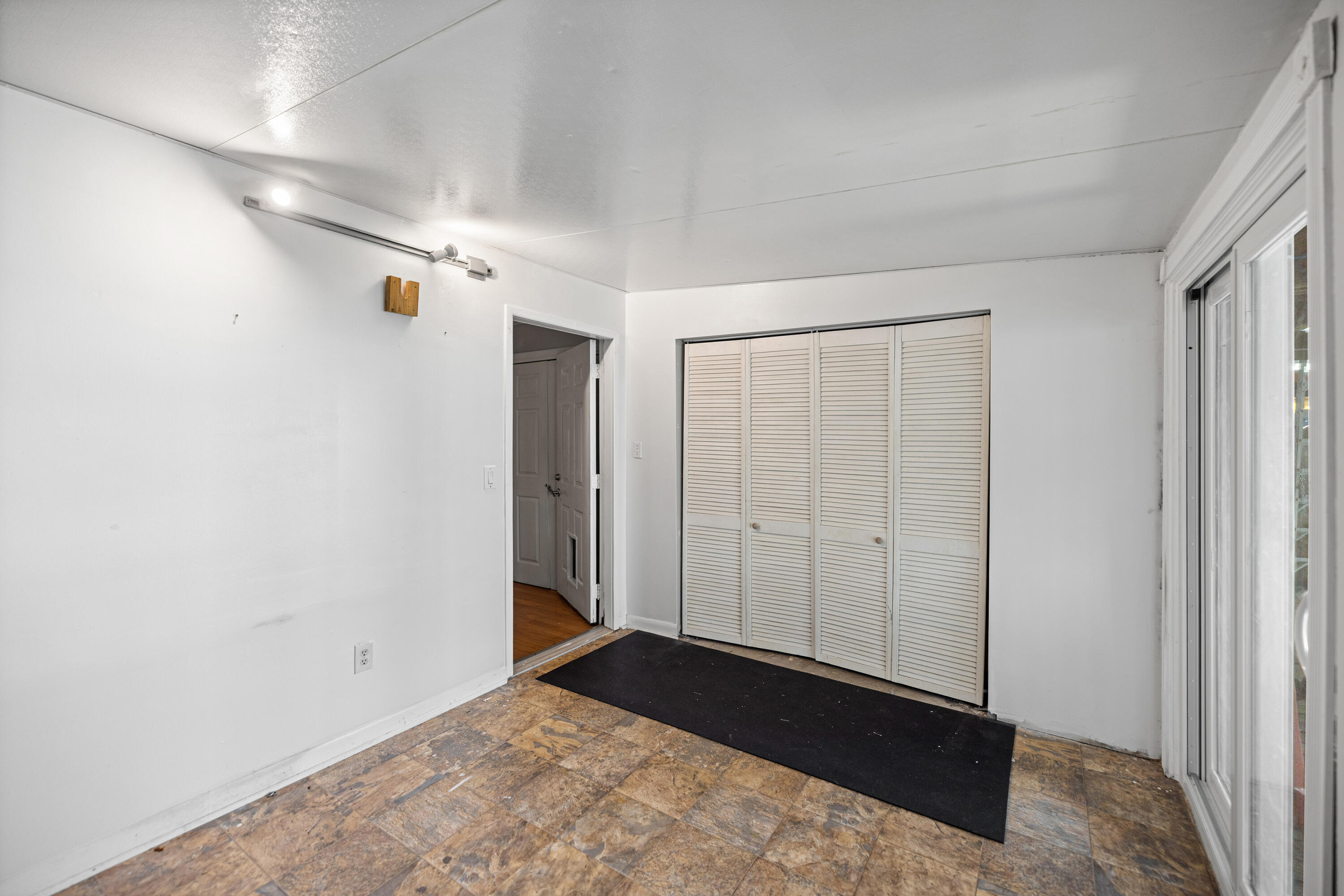 SAND DOLLAR CONDO - Residential