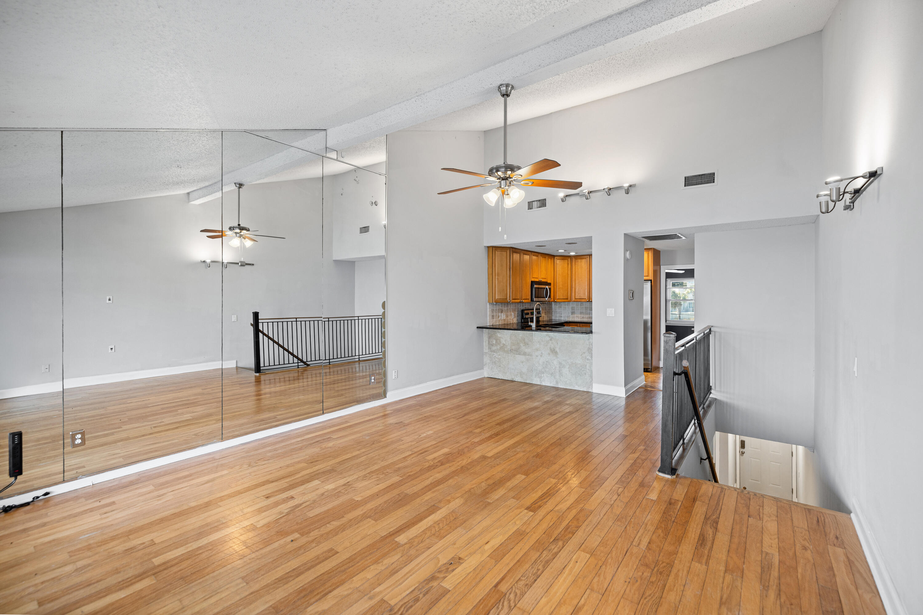 SAND DOLLAR CONDO - Residential