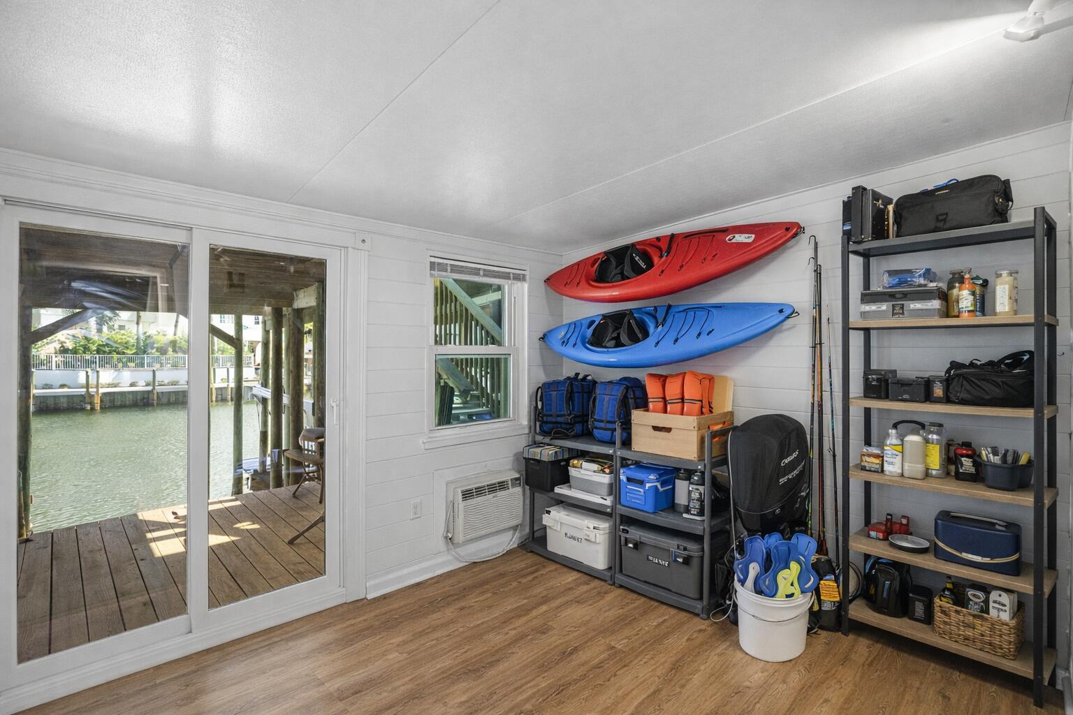 SAND DOLLAR CONDO - Residential