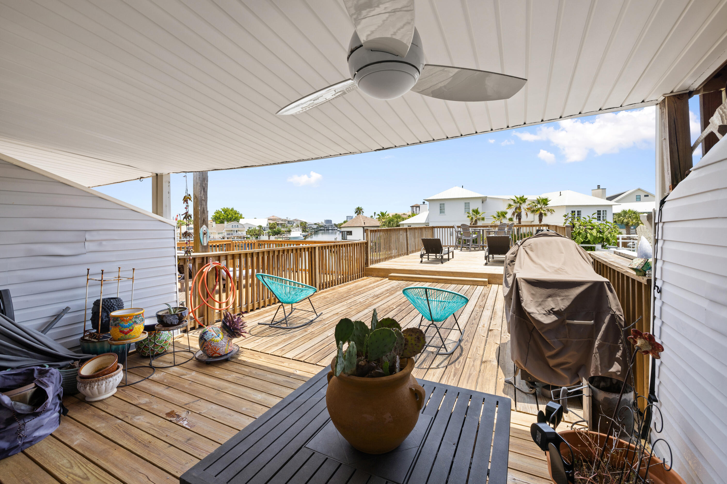SAND DOLLAR CONDO - Residential