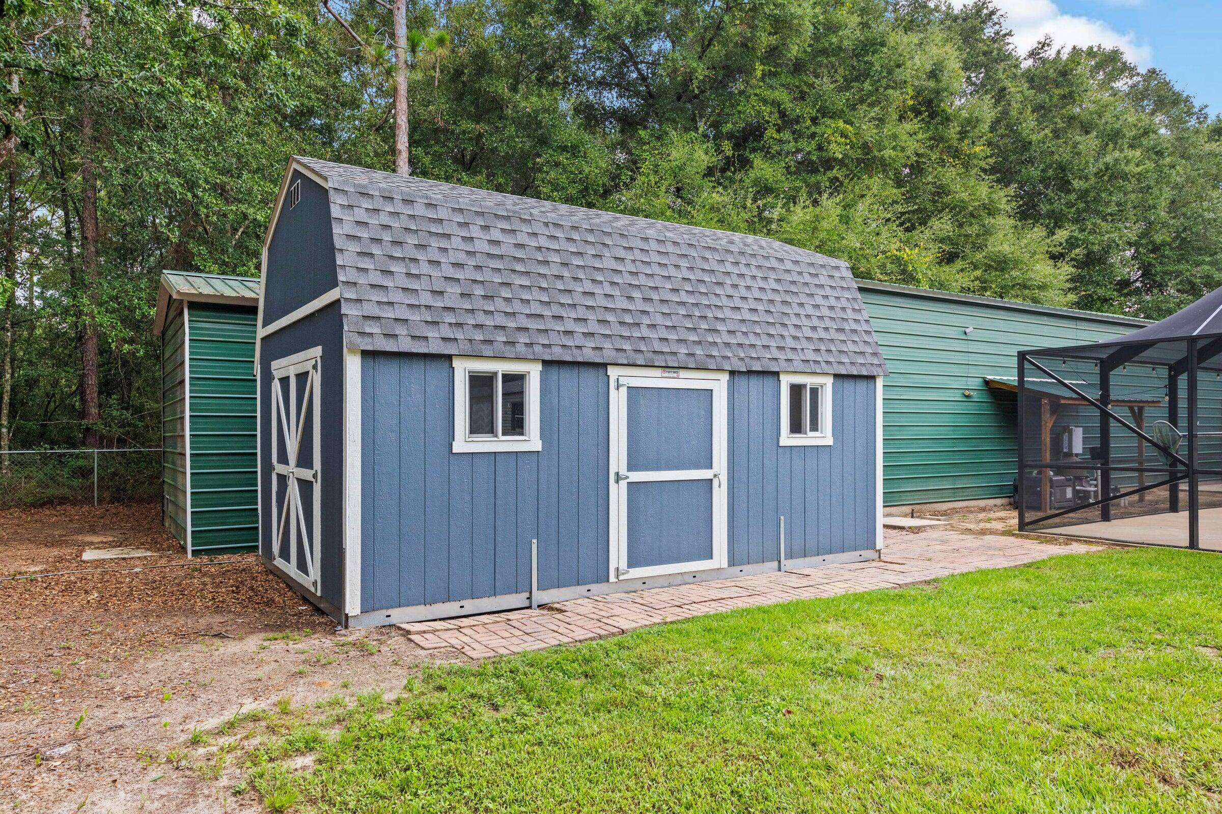 COUNTRYWOOD EST - Residential