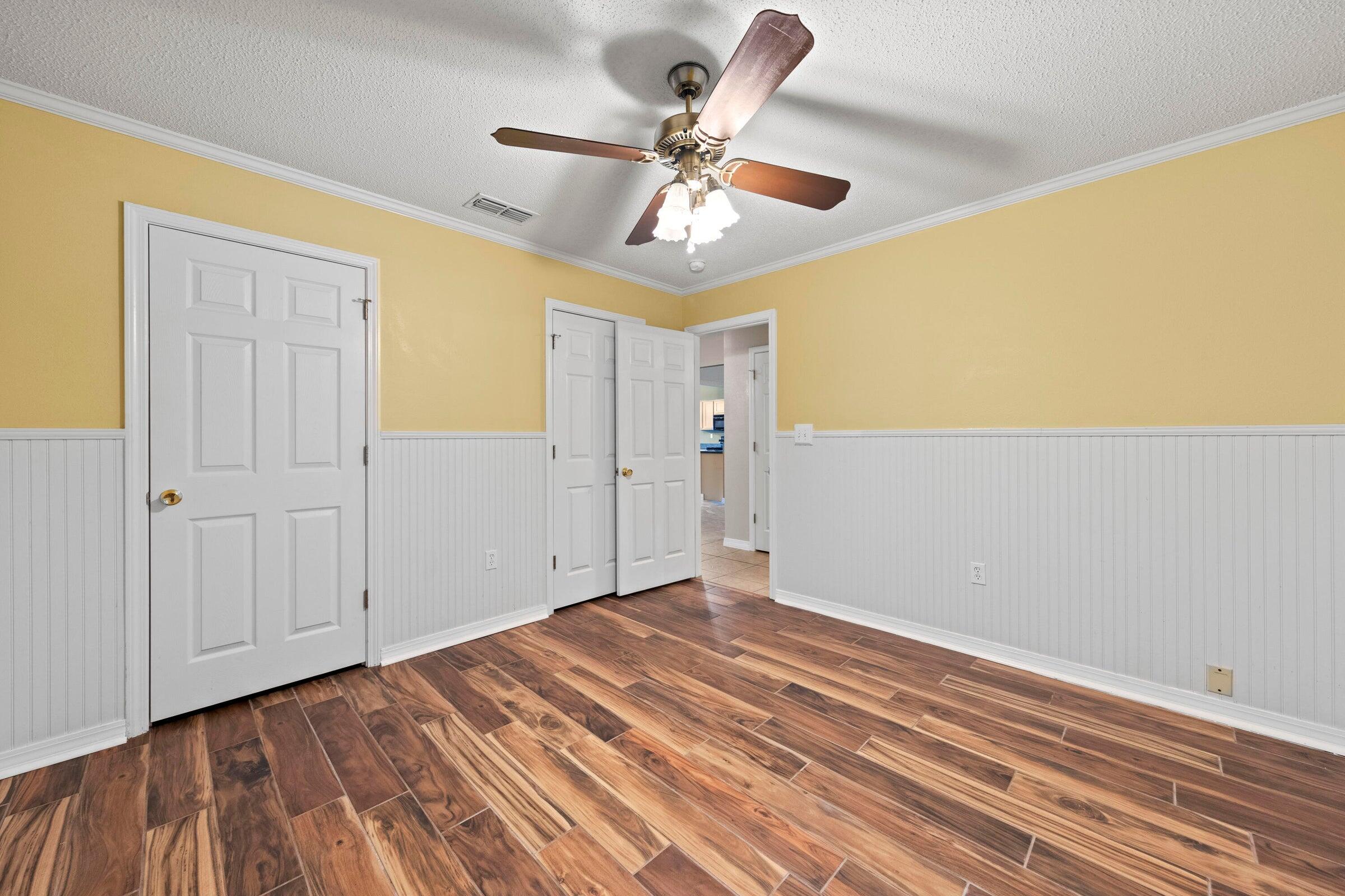 COUNTRYWOOD EST - Residential