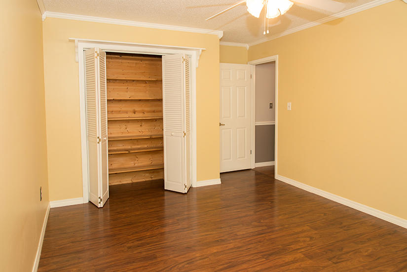 TIMBERLAKE ESTATES 1ST ADDN - Residential