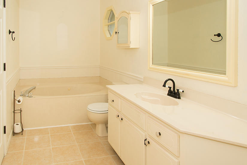 TIMBERLAKE ESTATES 1ST ADDN - Residential