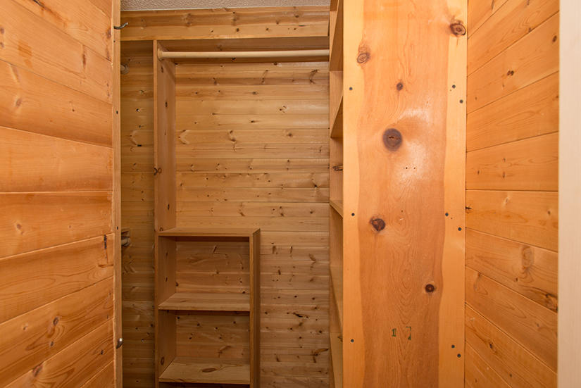 TIMBERLAKE ESTATES 1ST ADDN - Residential