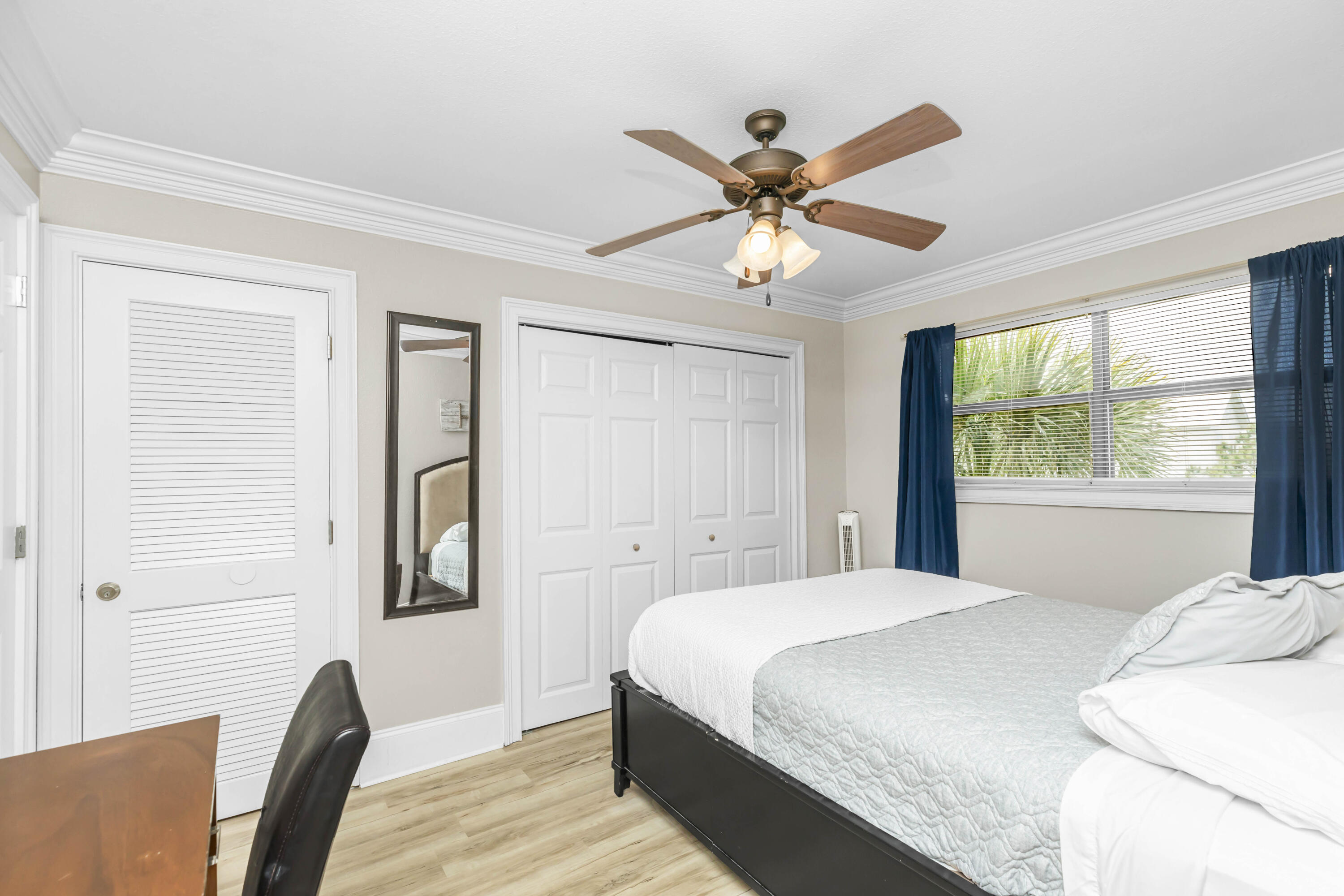 ISLAND PALMS CONDO - Residential