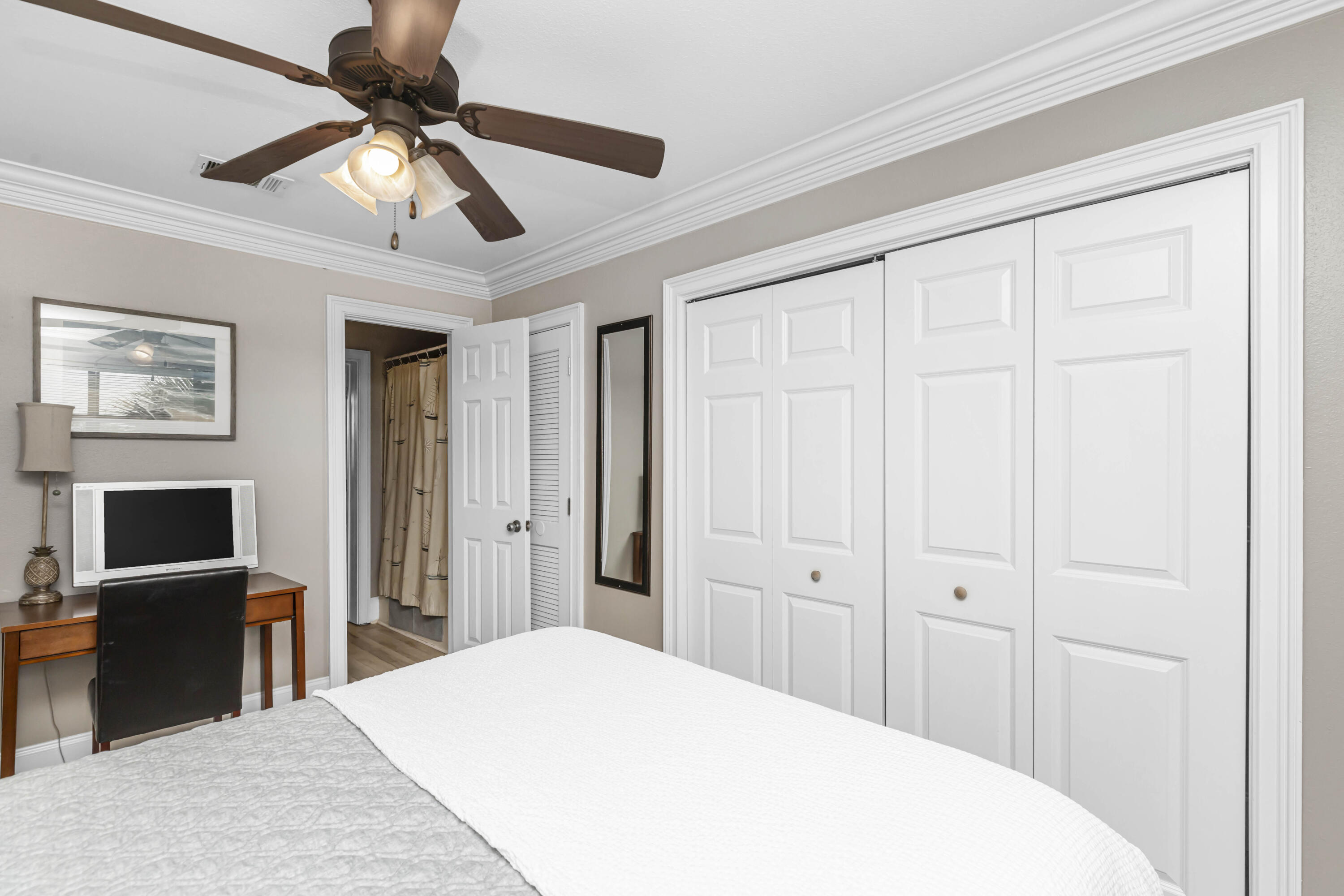 ISLAND PALMS CONDO - Residential