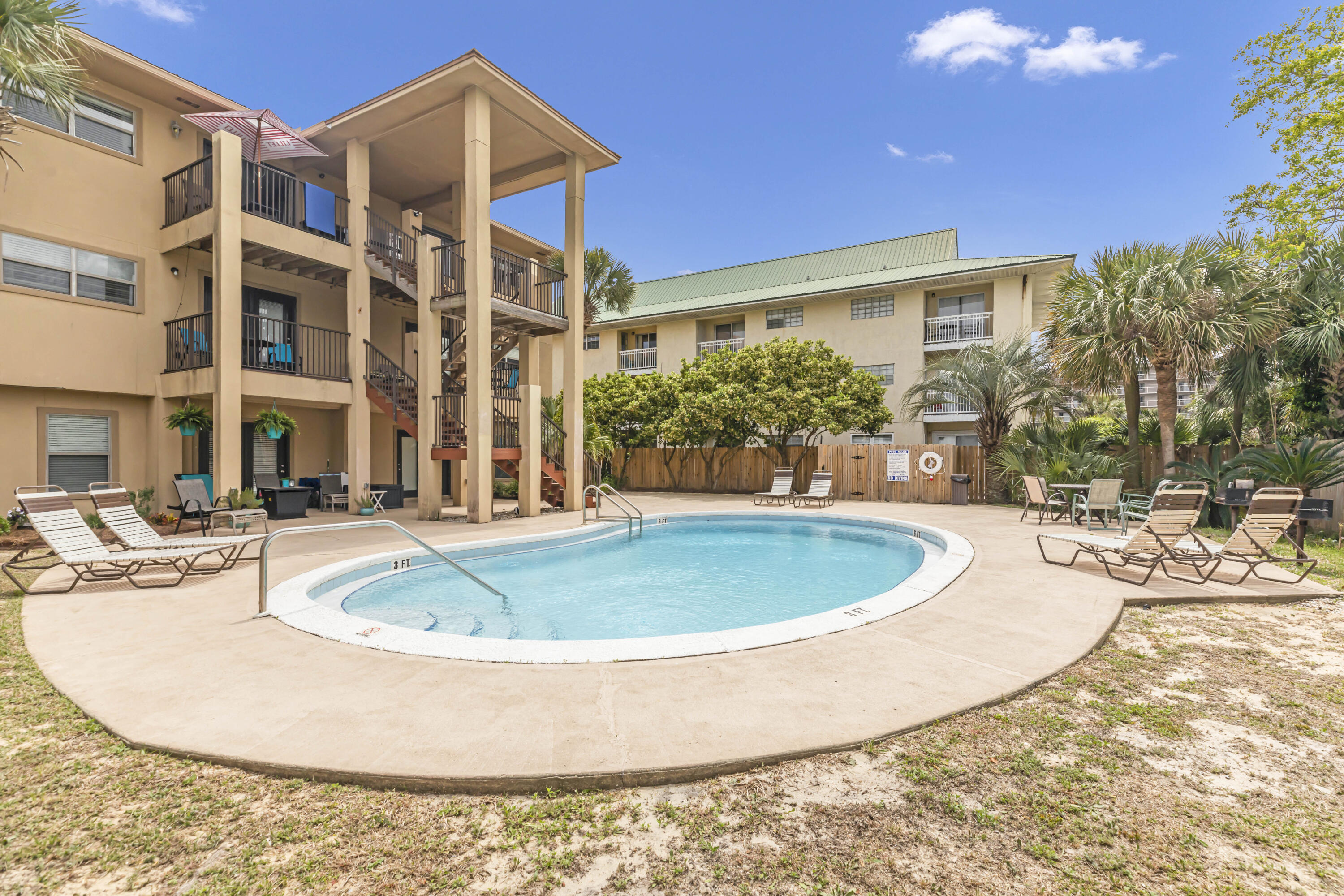 ISLAND PALMS CONDO - Residential