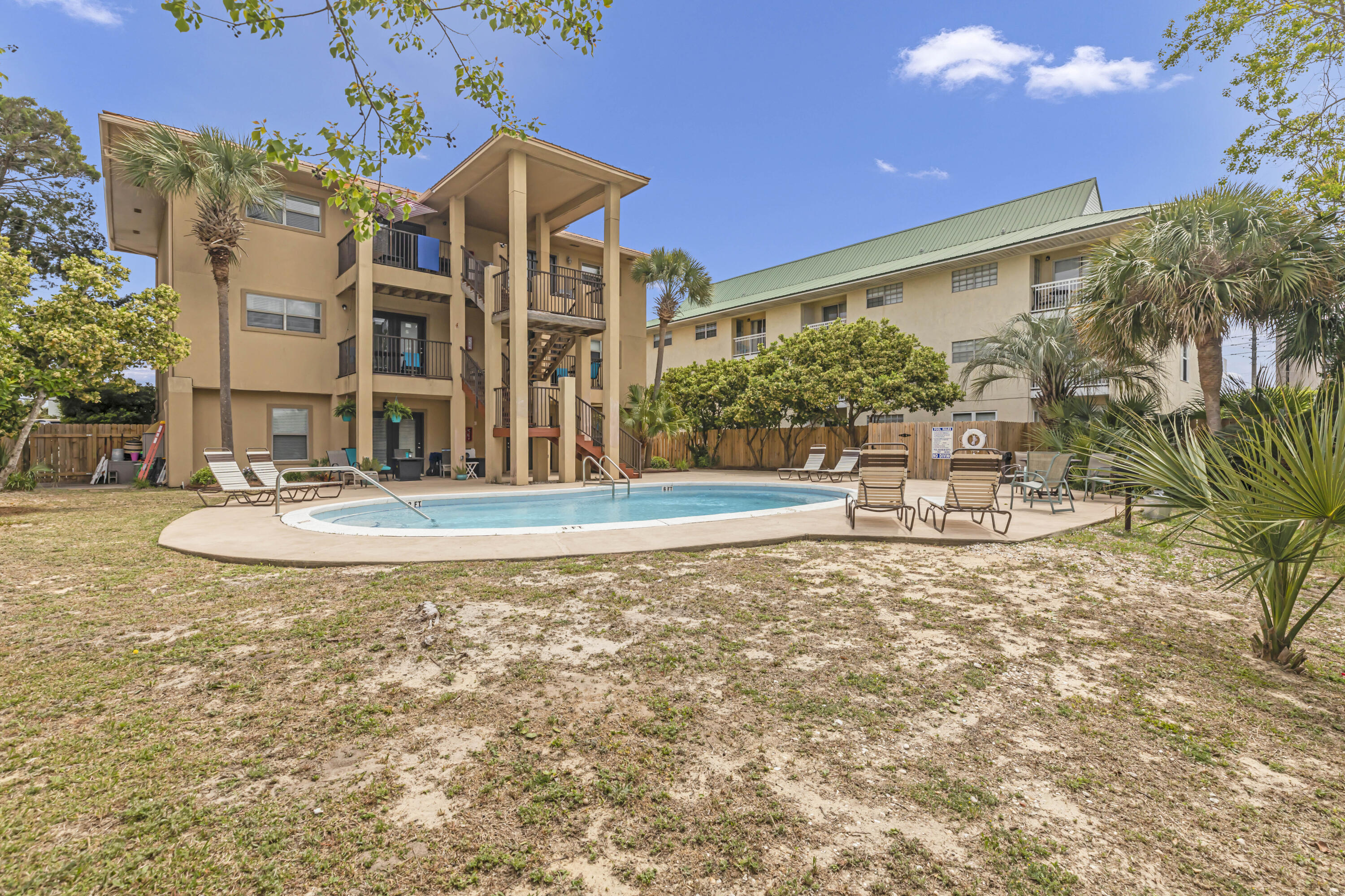 ISLAND PALMS CONDO - Residential