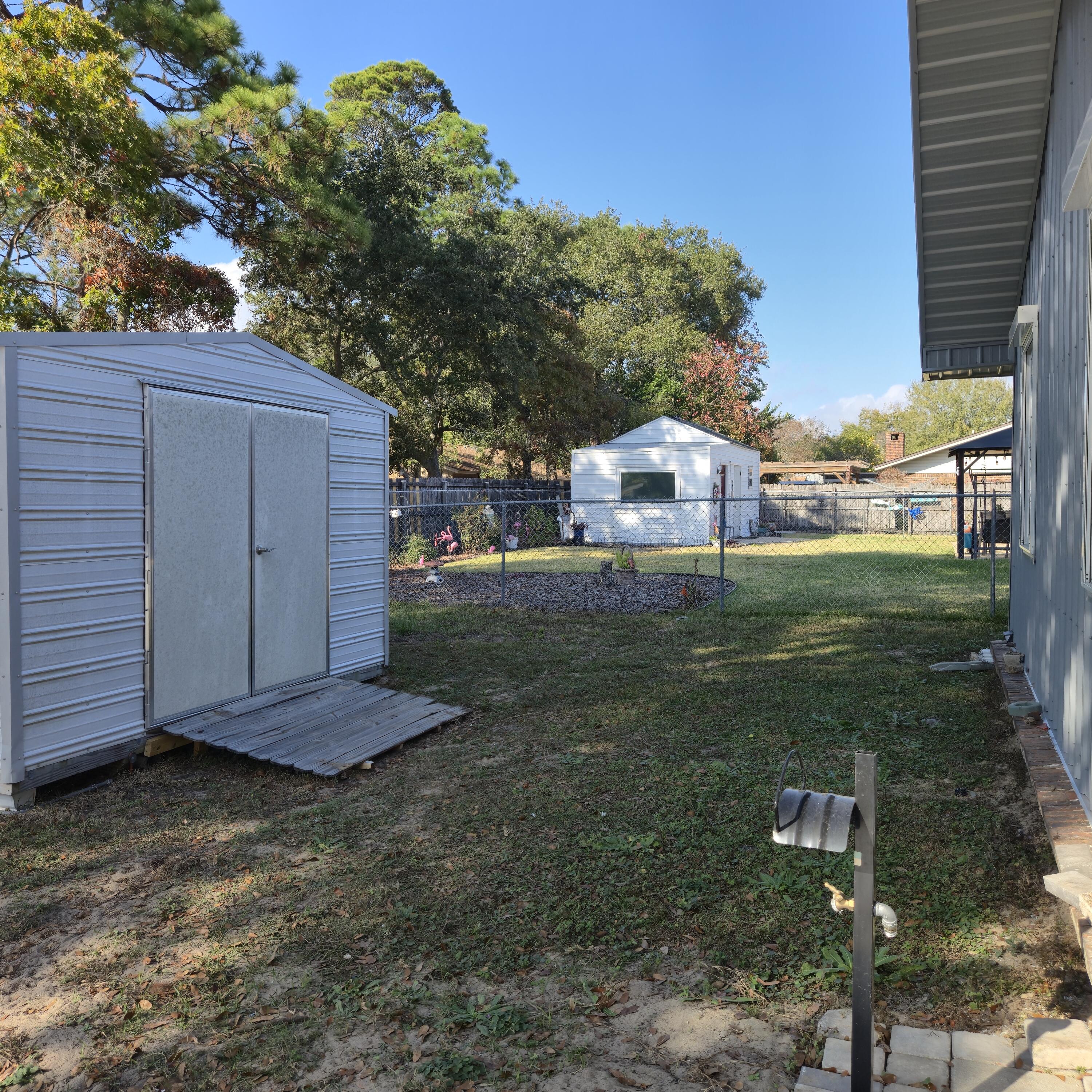 SHALIMAR - Residential Lease