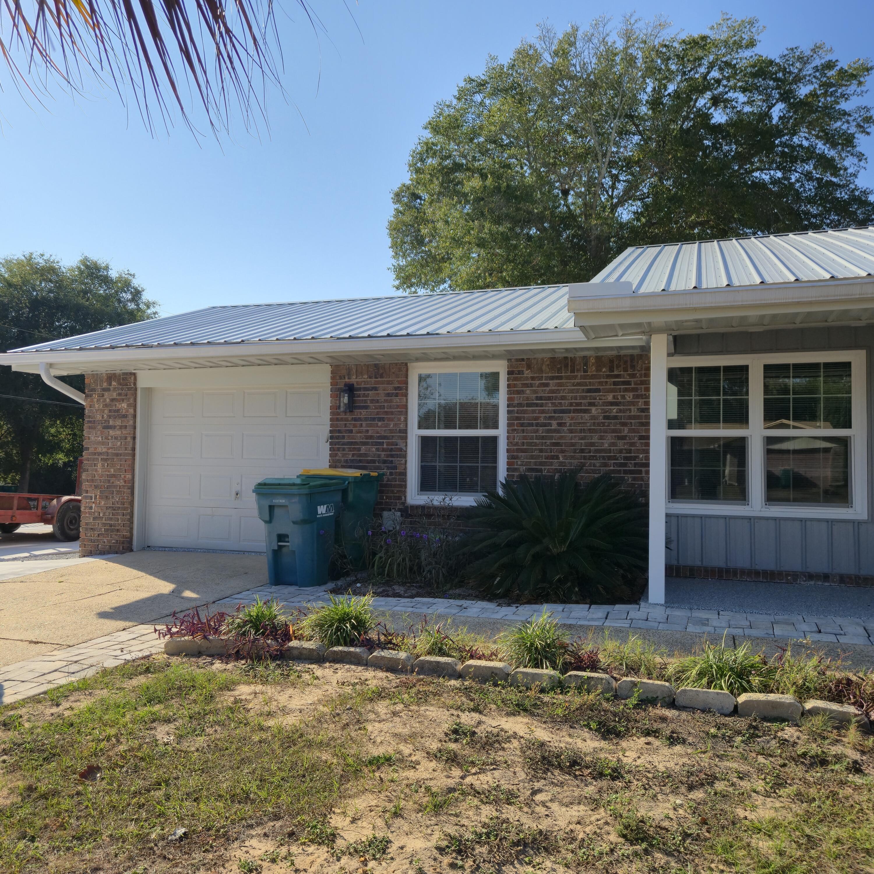 SHALIMAR - Residential Lease