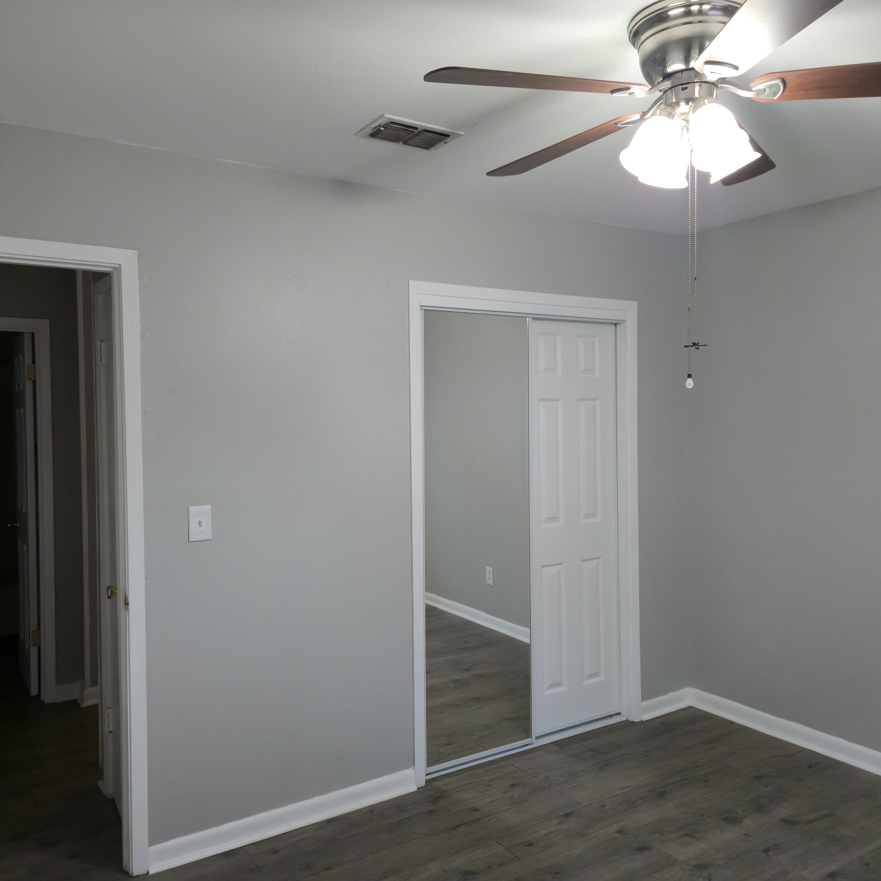 SHALIMAR - Residential Lease