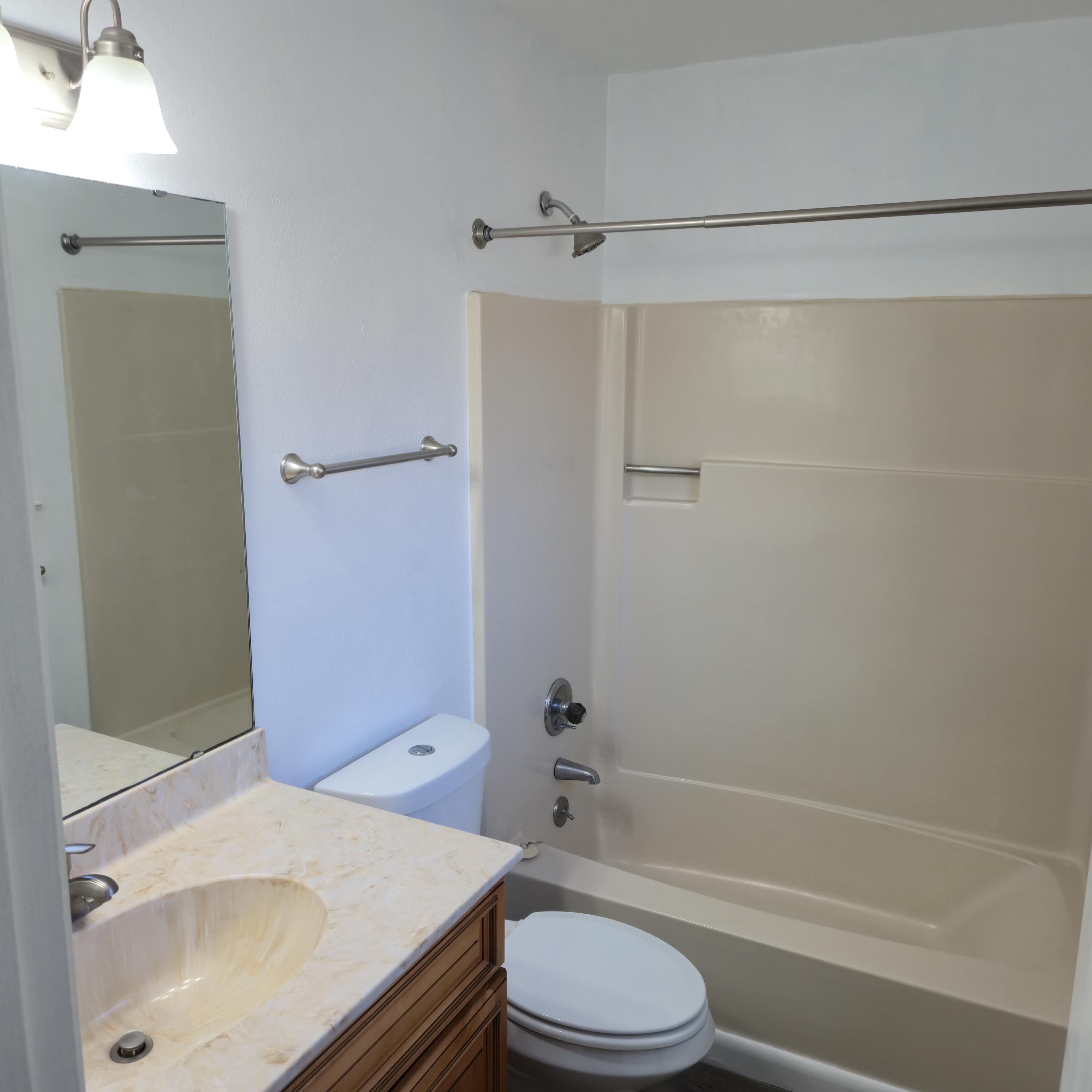 SHALIMAR - Residential Lease