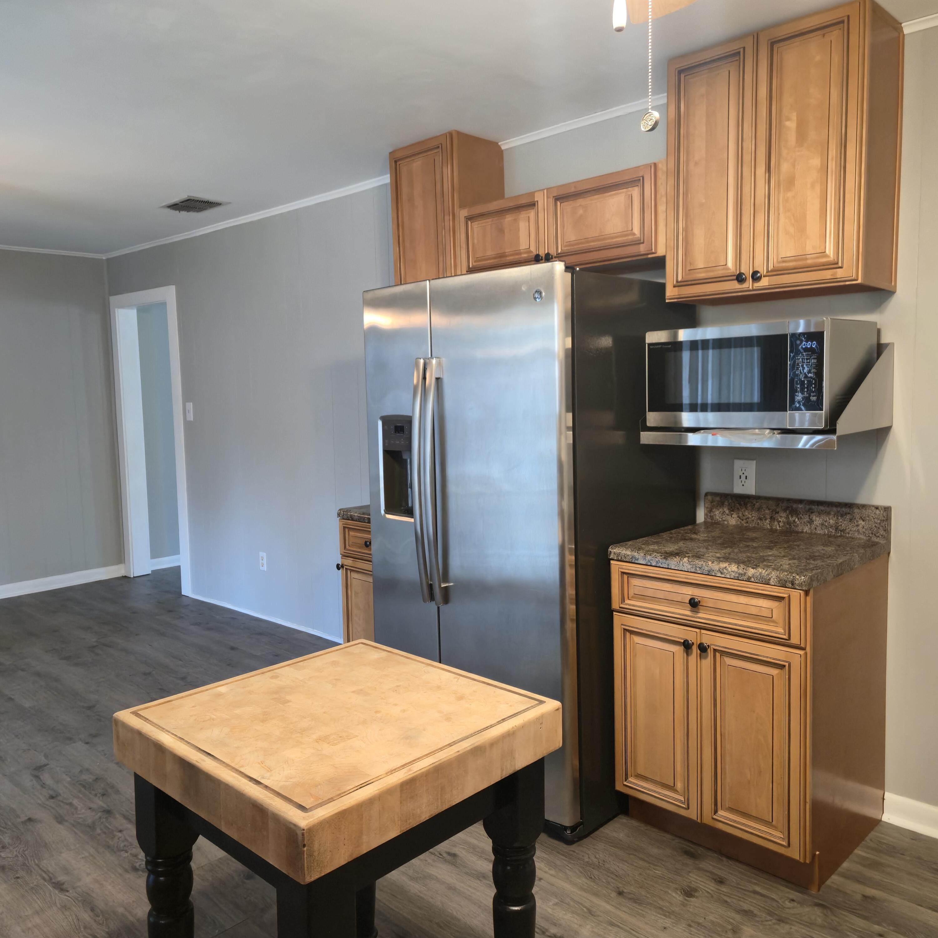 SHALIMAR - Residential Lease