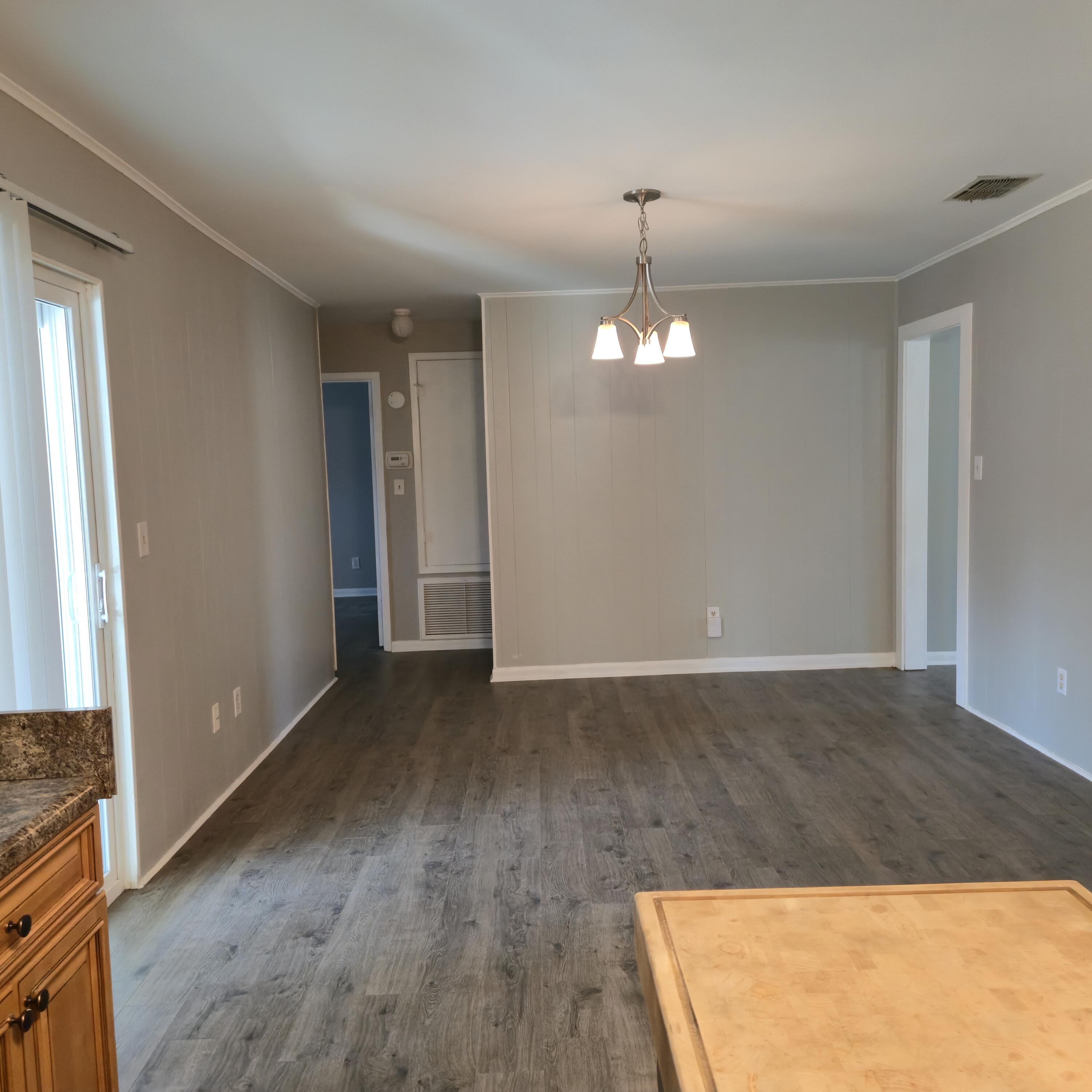 SHALIMAR - Residential Lease