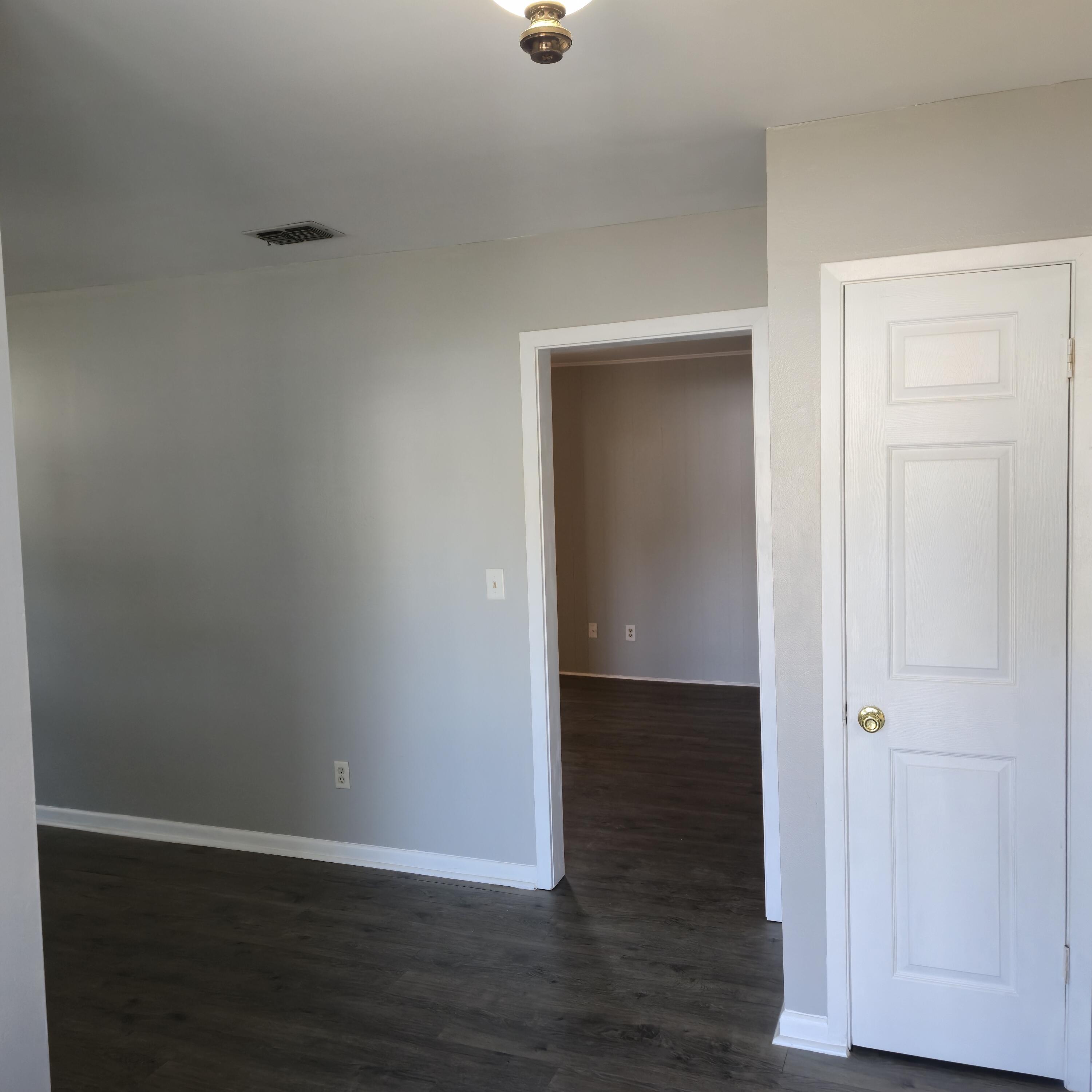 SHALIMAR - Residential Lease