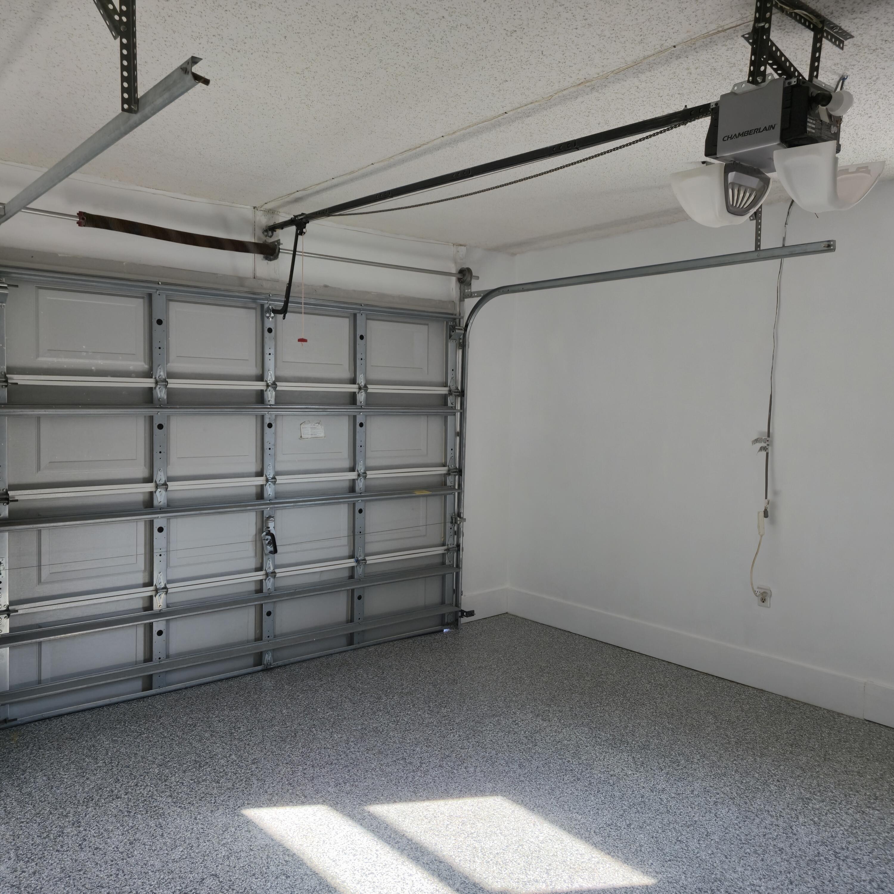 SHALIMAR - Residential Lease