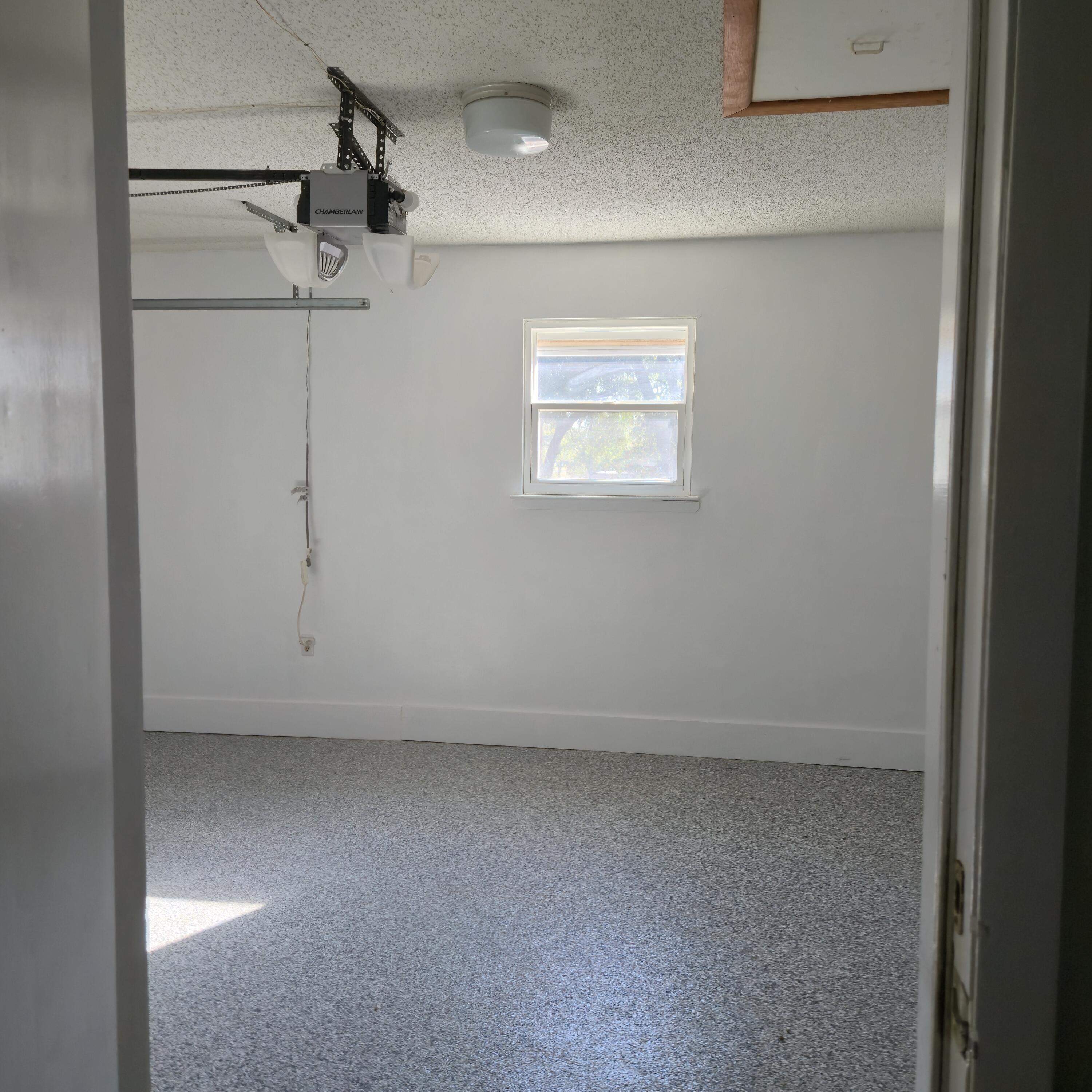 SHALIMAR - Residential Lease