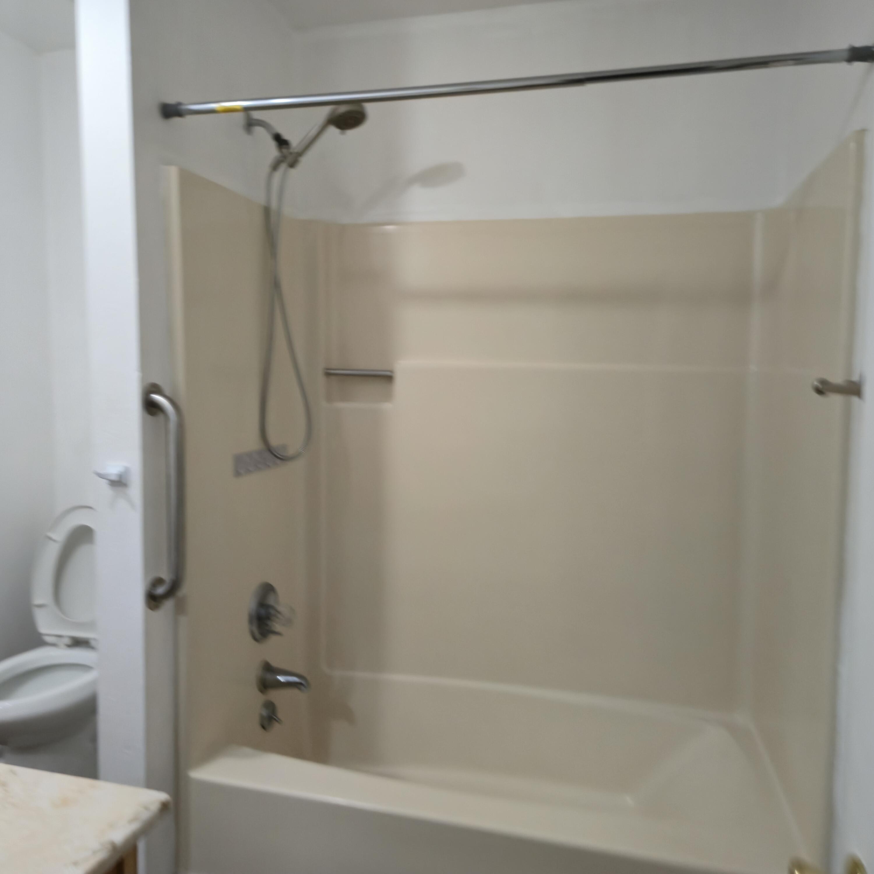 SHALIMAR - Residential Lease