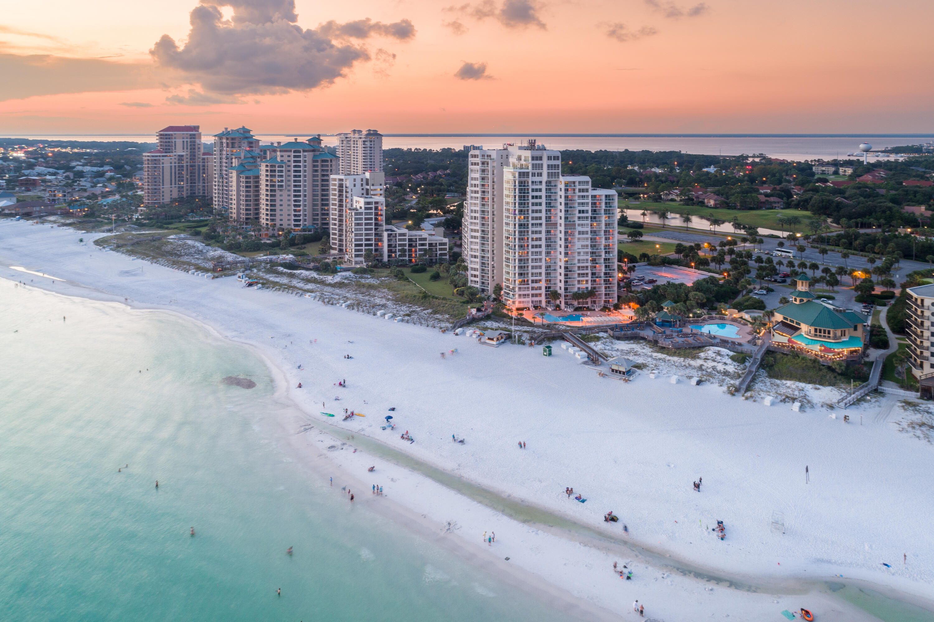 BAYSIDE CONDO SANDESTIN - Residential