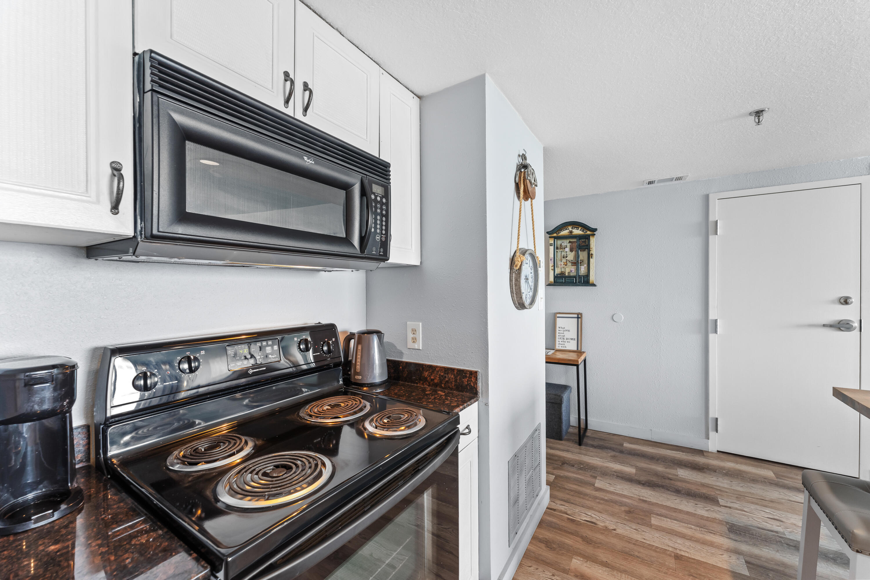 BAYSIDE CONDO SANDESTIN - Residential