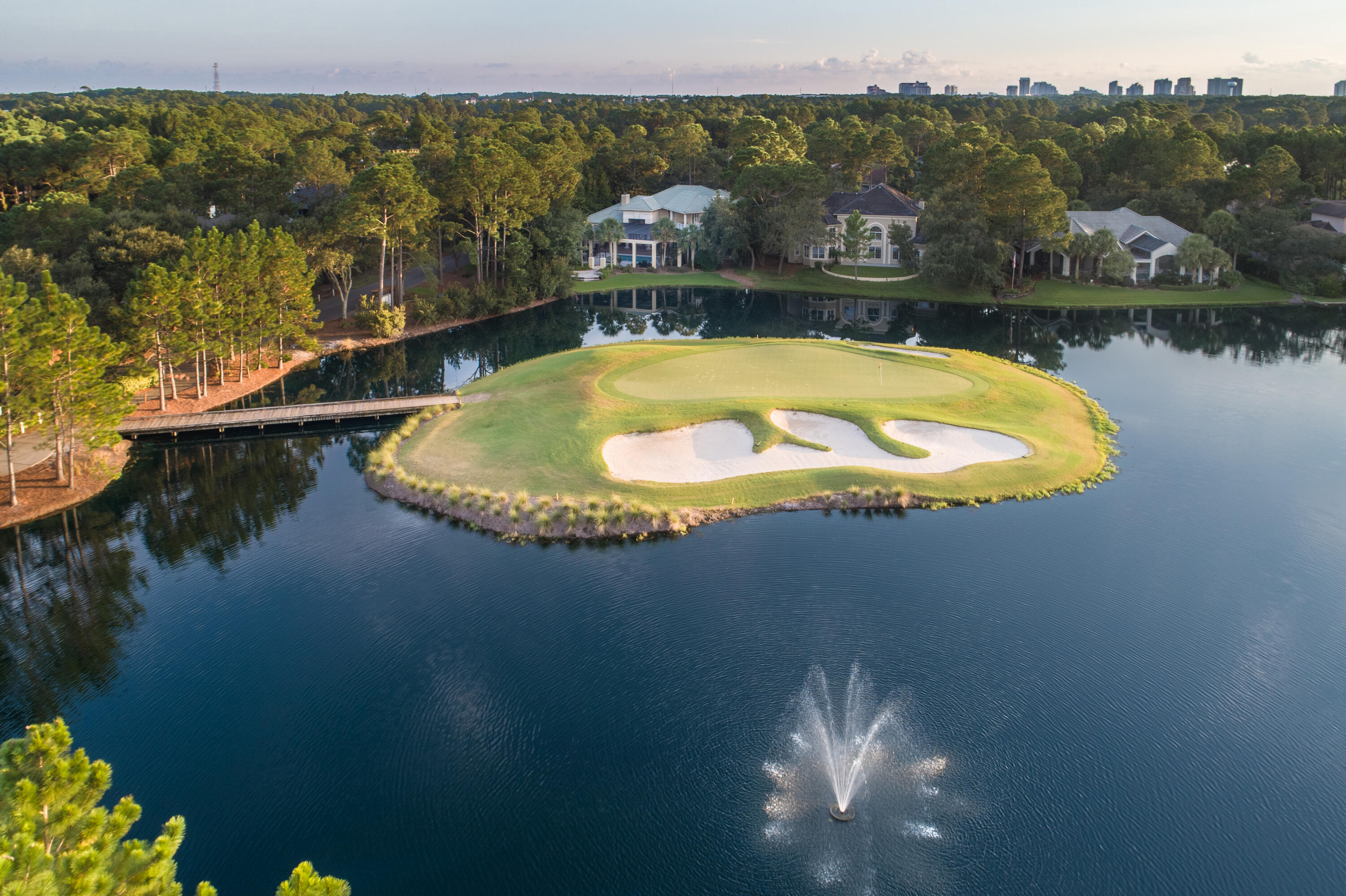 BAYSIDE CONDO SANDESTIN - Residential