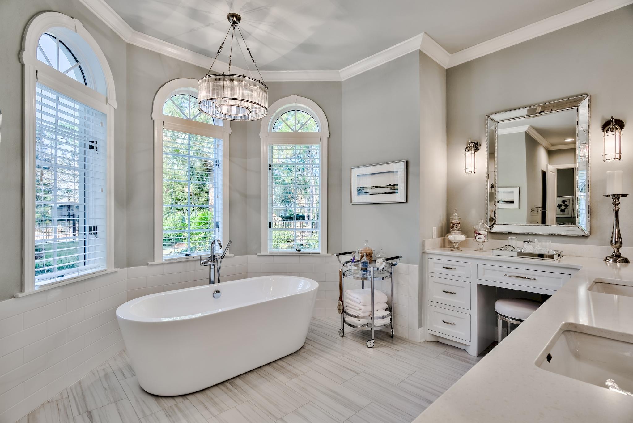 BAYTOWNE AVE EAST - Residential