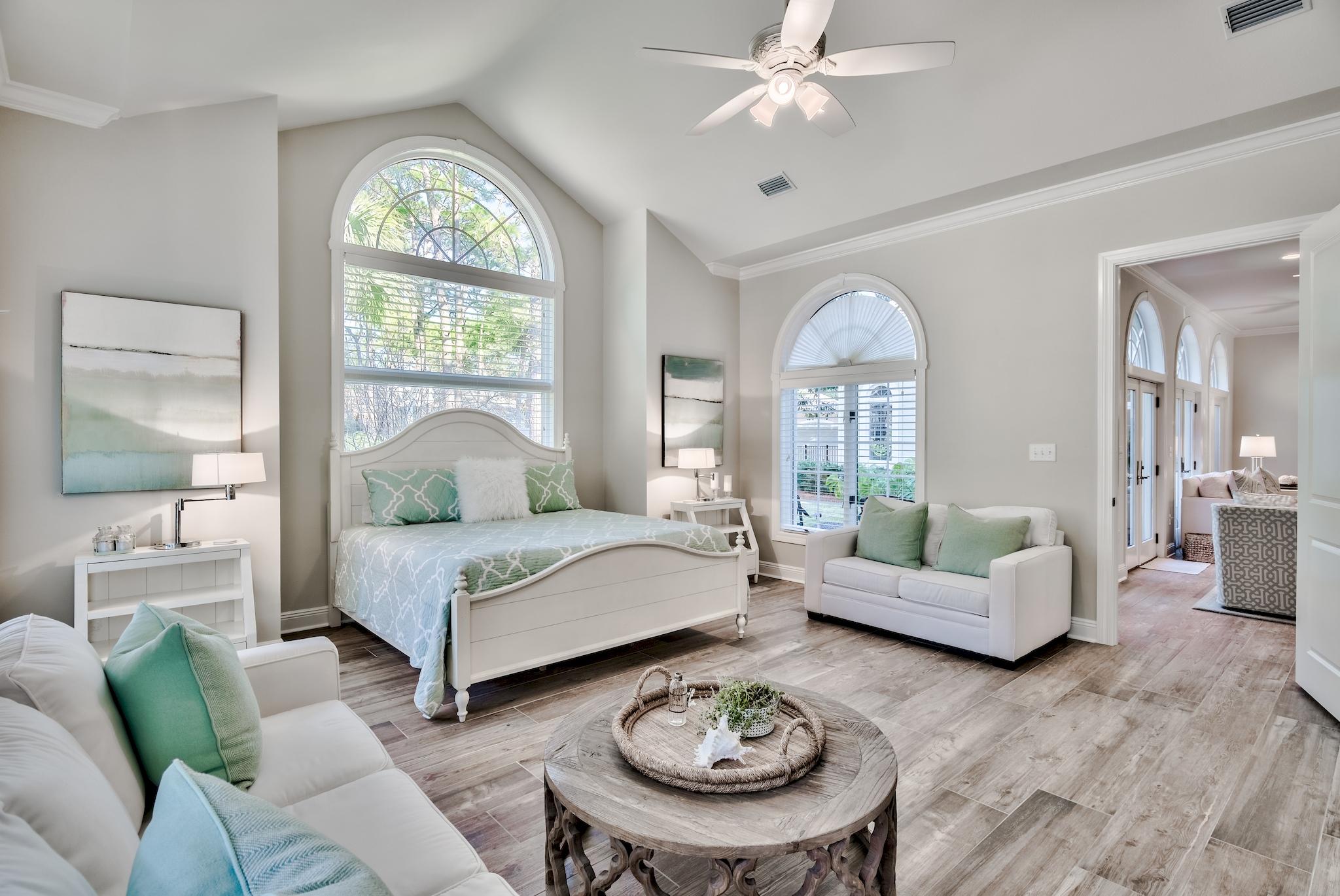 BAYTOWNE AVE EAST - Residential