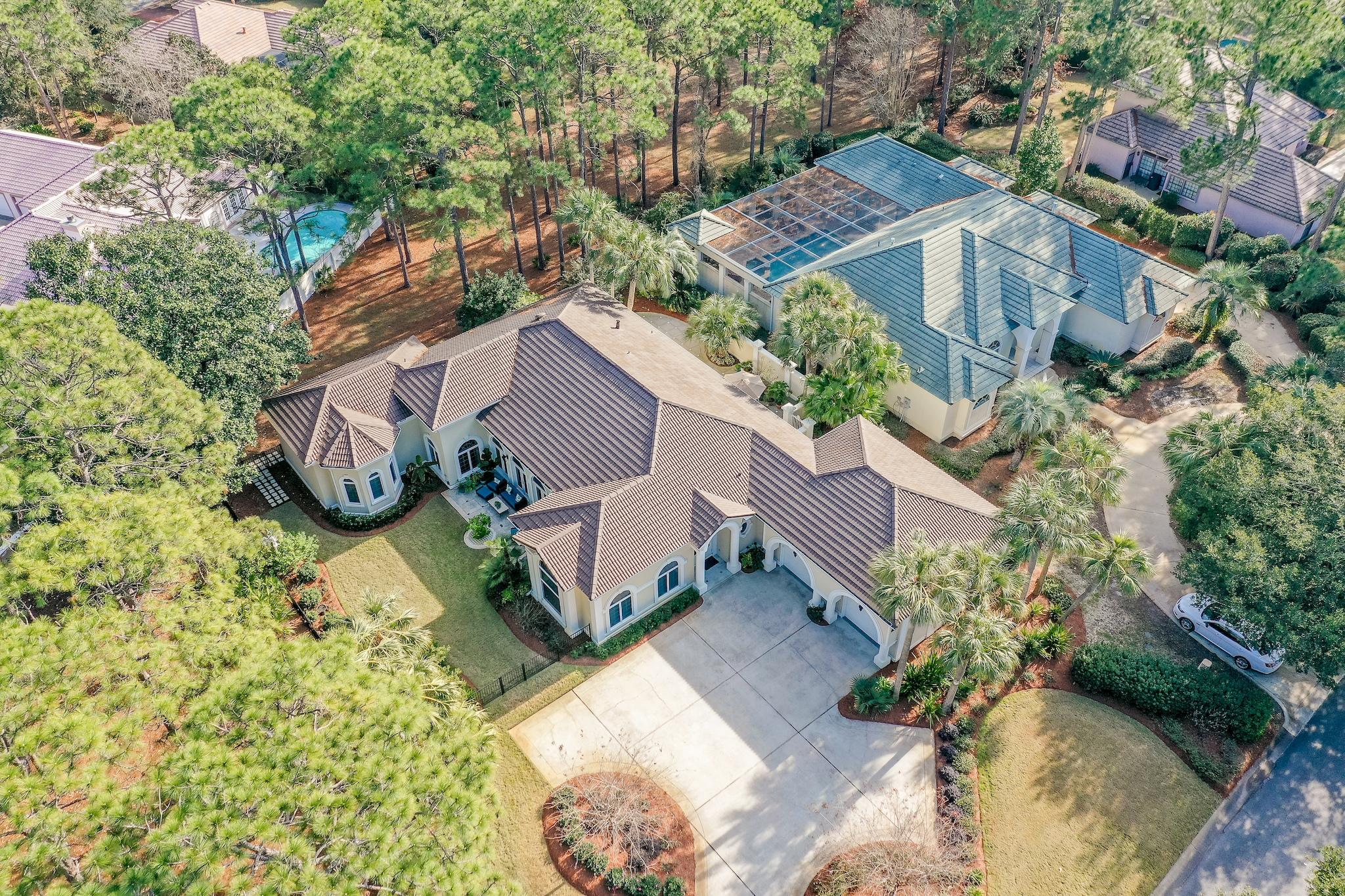 BAYTOWNE AVE EAST - Residential