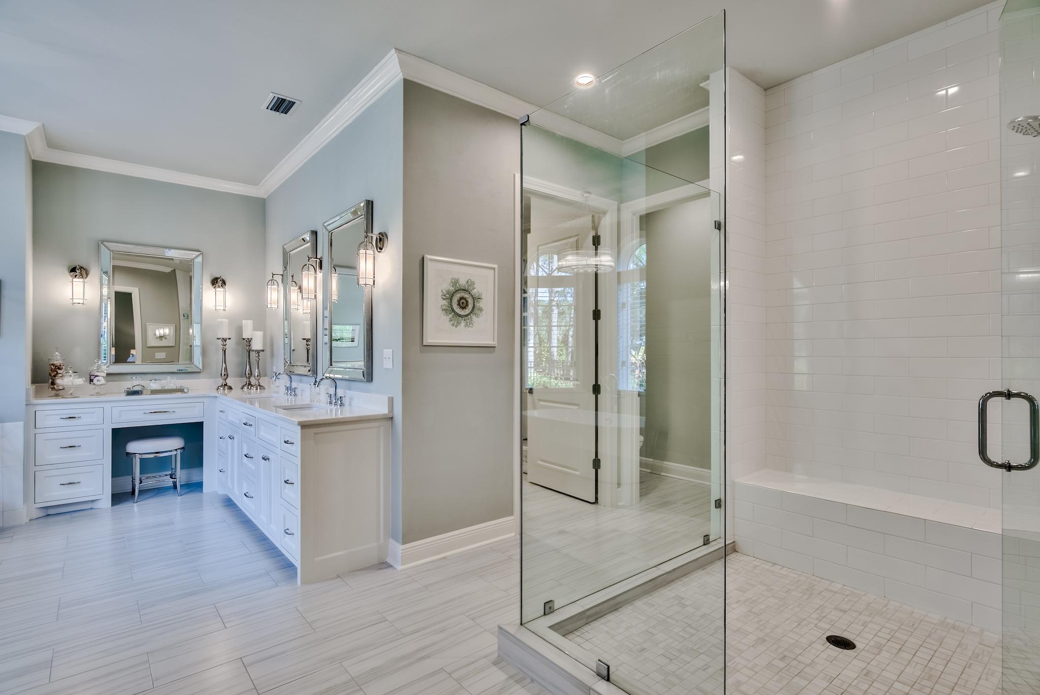 BAYTOWNE AVE EAST - Residential