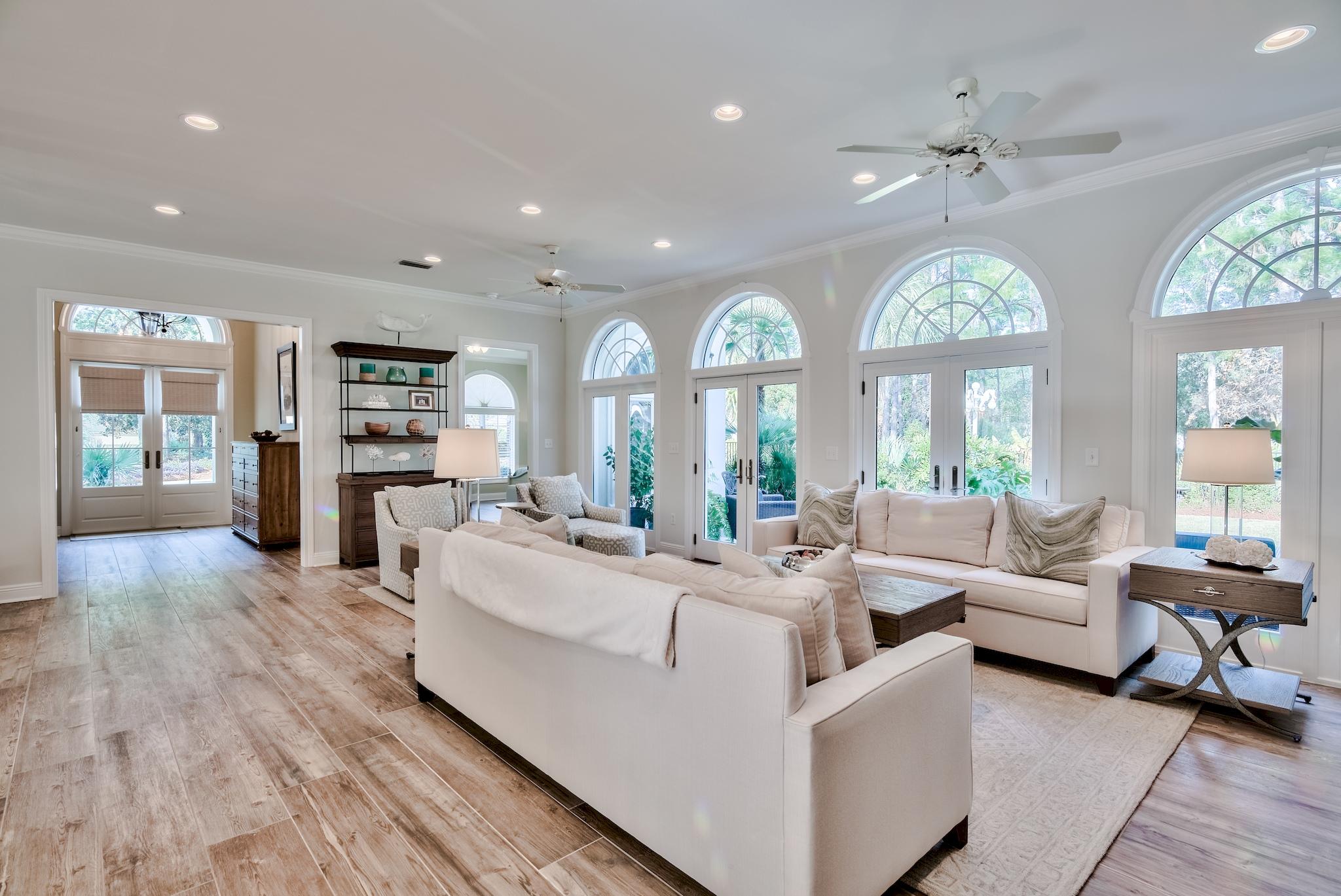 BAYTOWNE AVE EAST - Residential