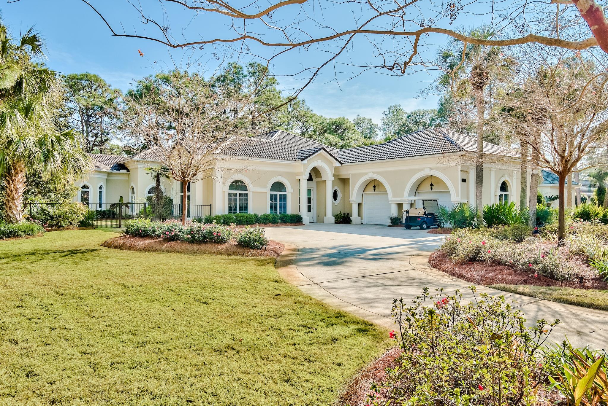 BAYTOWNE AVE EAST - Residential