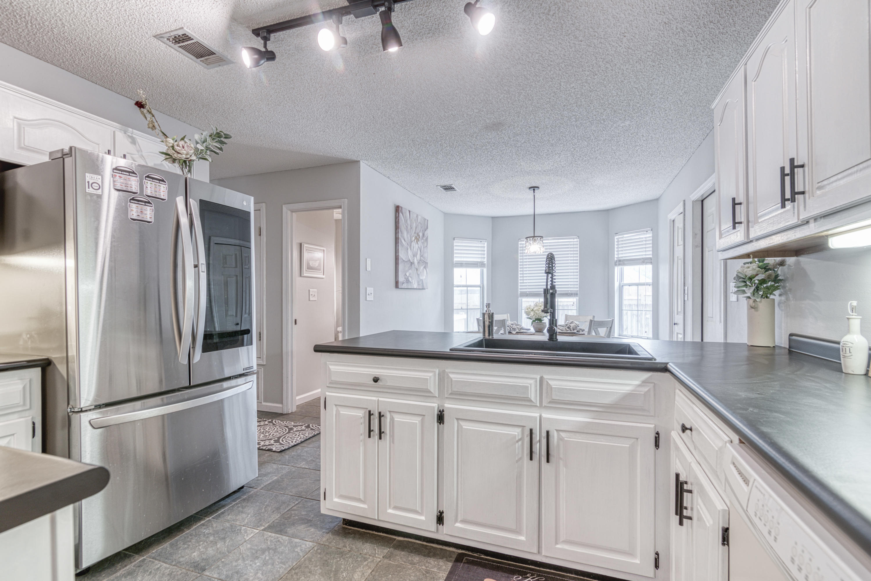 COUNTRYVIEW ESTATES - Residential