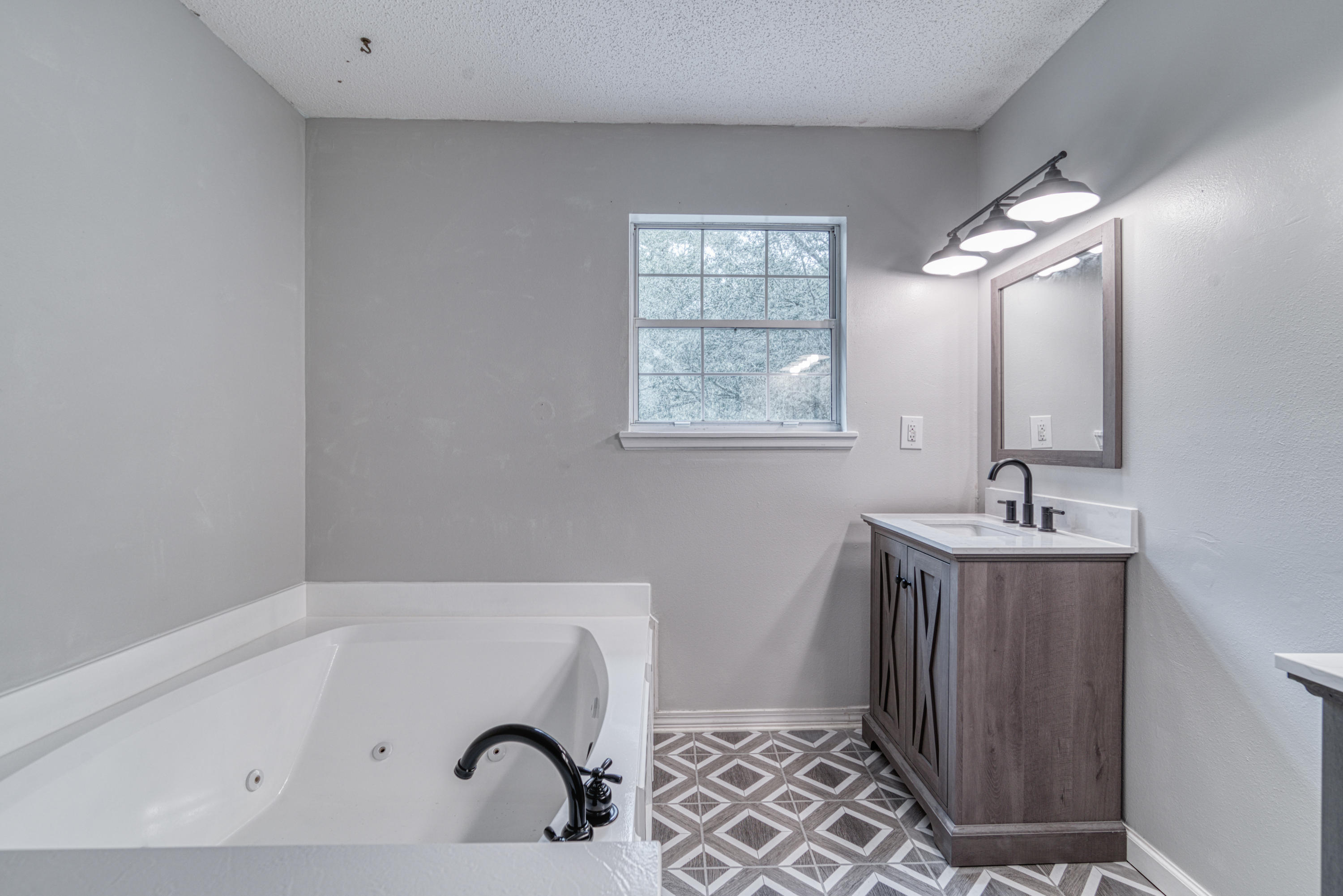 COUNTRYVIEW ESTATES - Residential