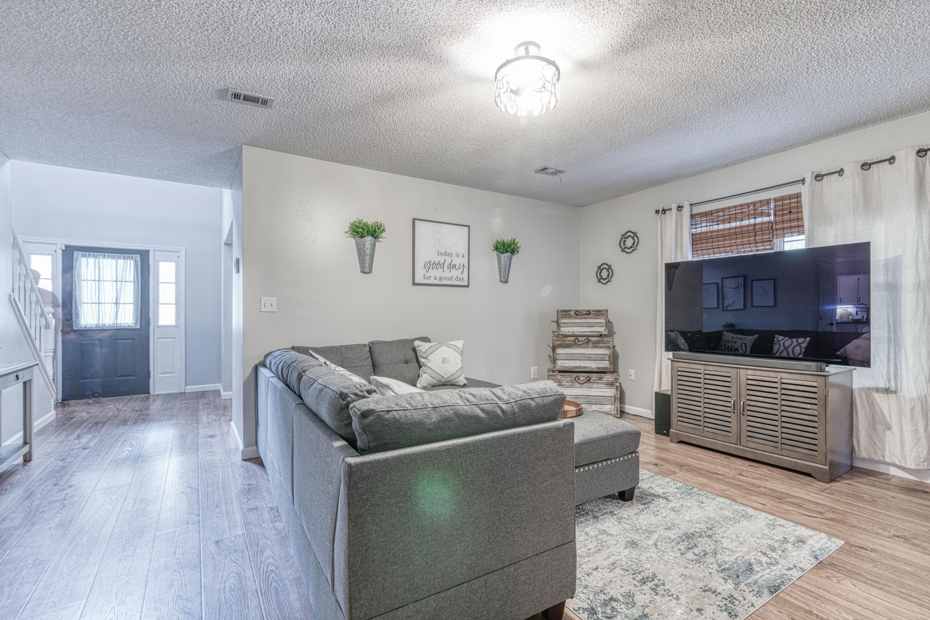 COUNTRYVIEW ESTATES - Residential